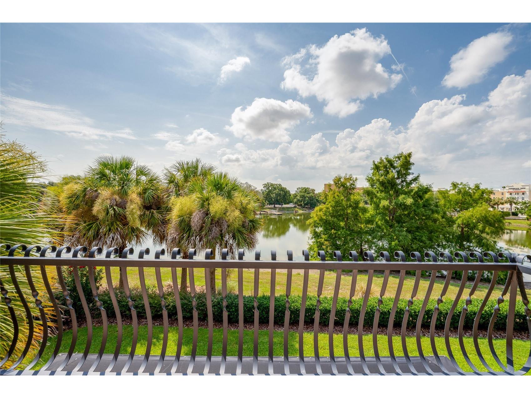1259 Avenida De Las Casas Lady Lake FL 32159 V4950008 image35