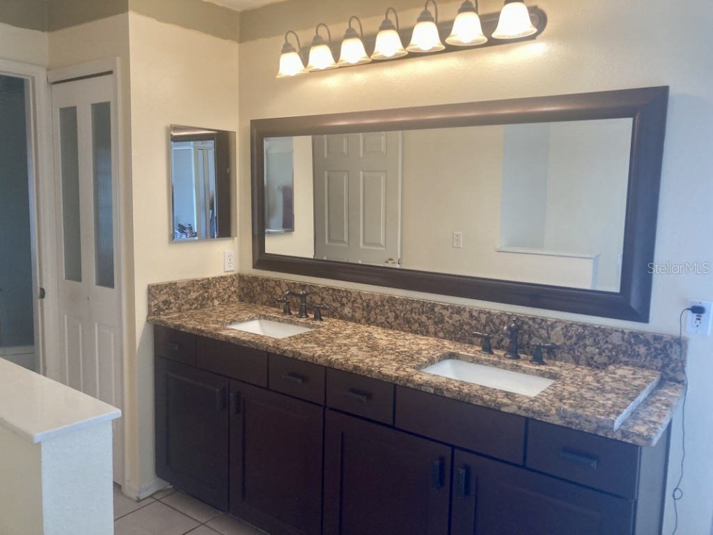 1259 Ballyshannon Parkway Orlando FL 32828 A4673010 image36