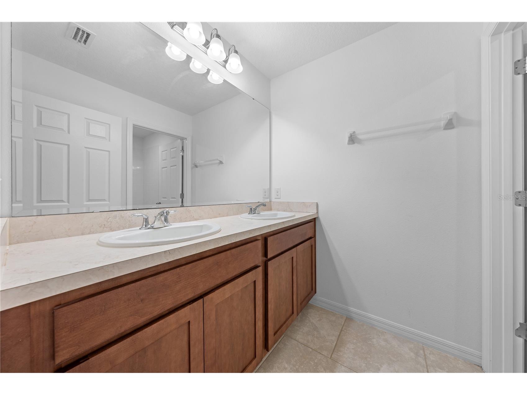 1259 Wispy Cypress Drive Kissimmee FL 34746 O6419499 image41