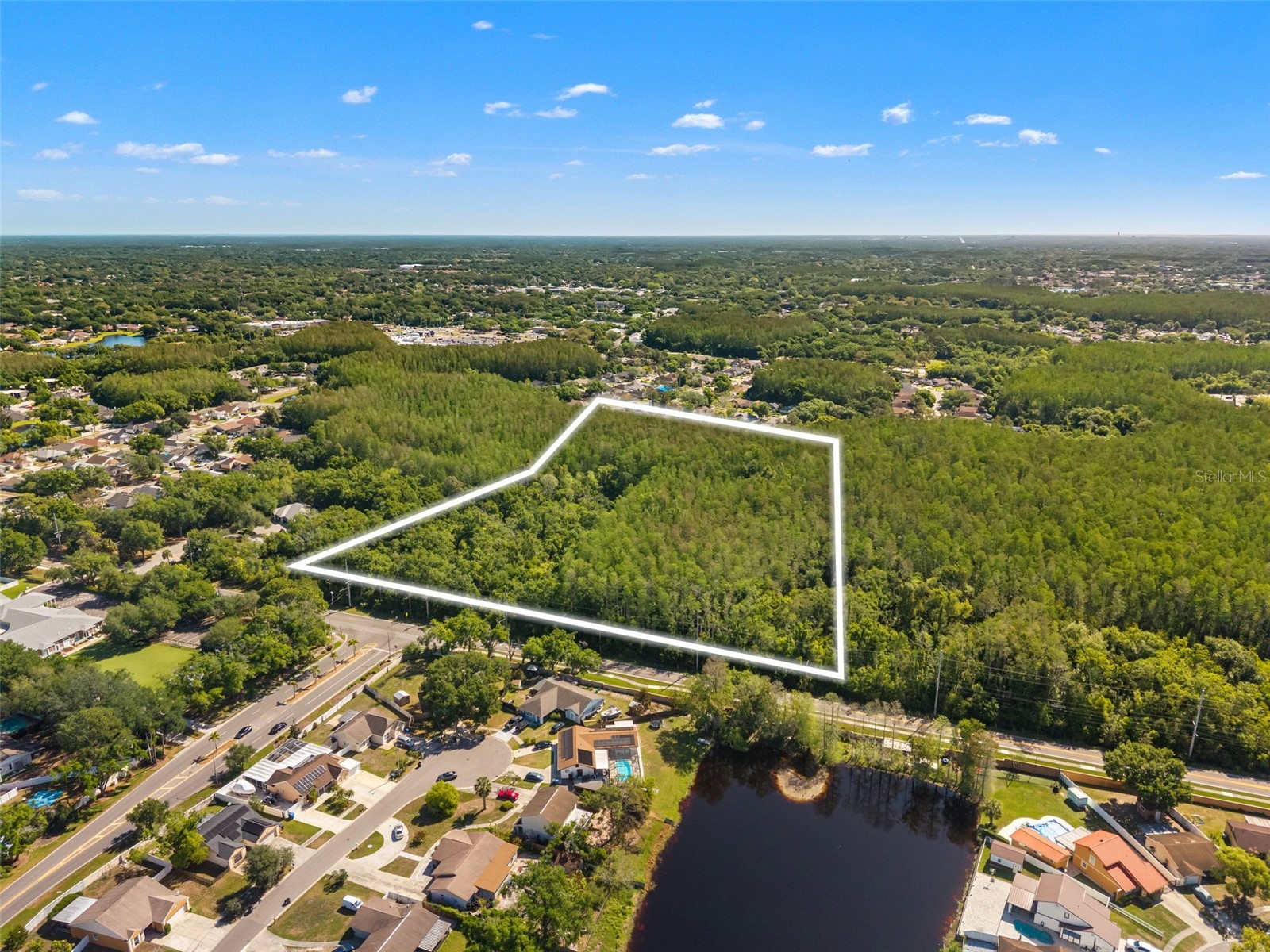 12591 Henderson Road Tampa FL 33619 TB8499977 image5