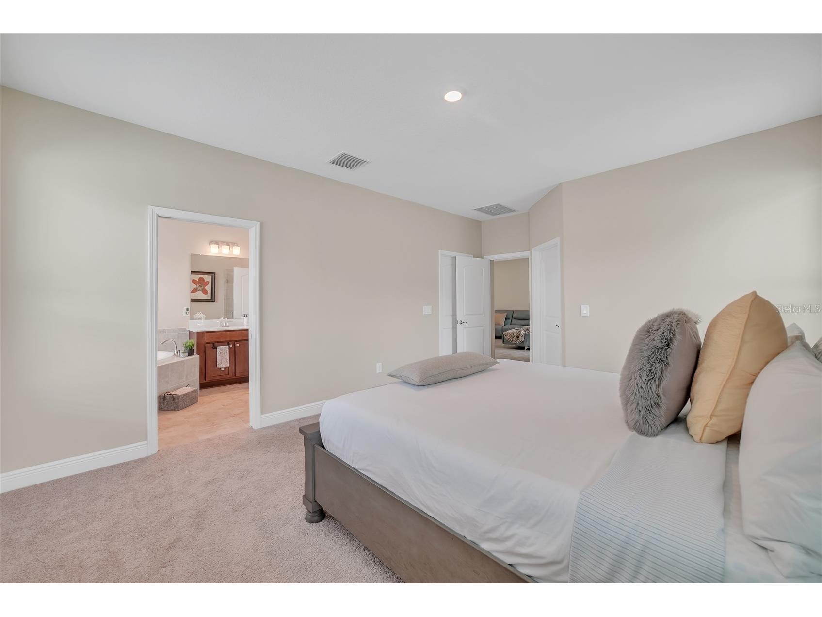 12591 Vander Way New Port Richey FL 34654 TB8484992 image25