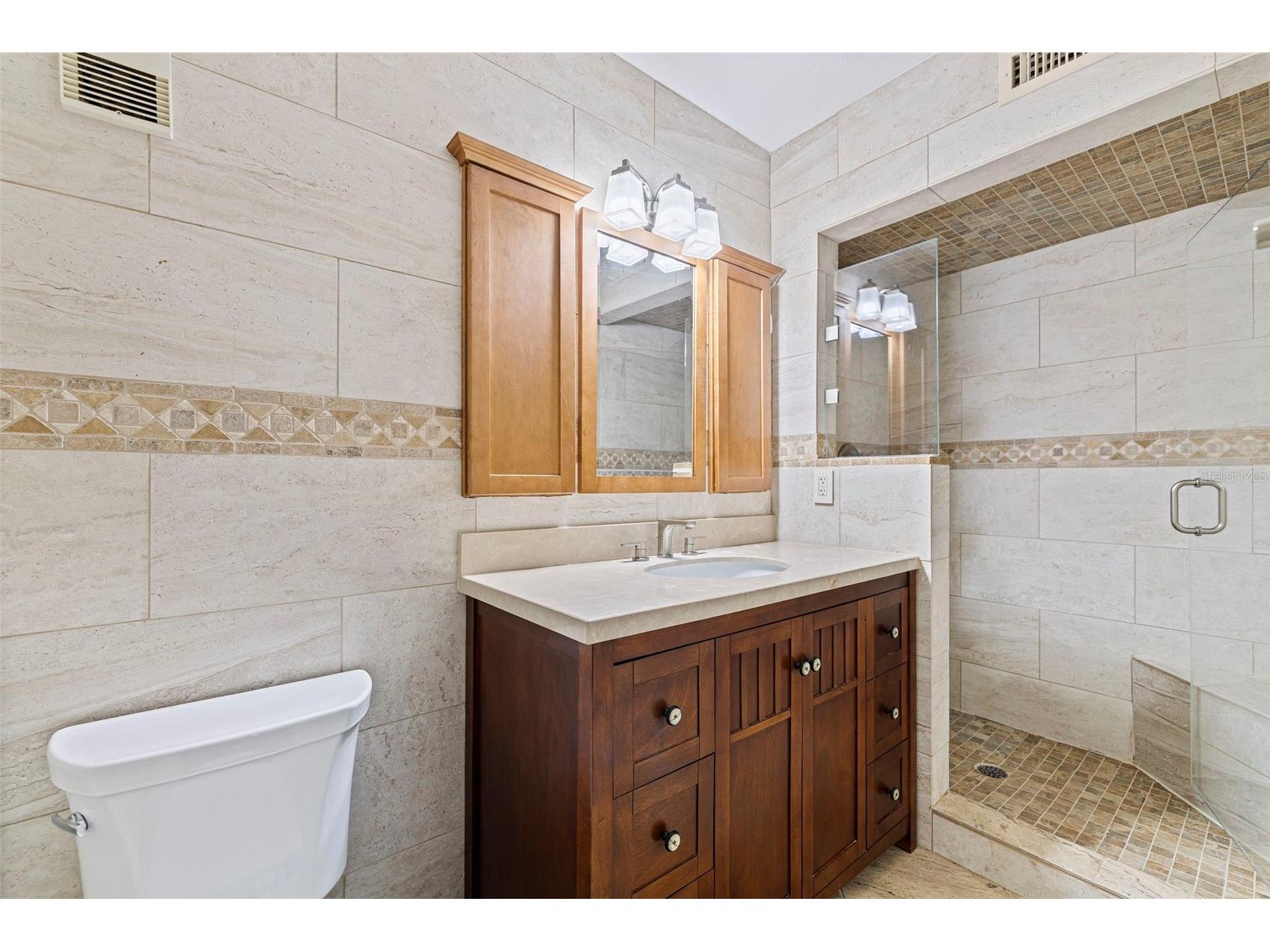 12592 N Capri Circle #6 Treasure Island FL 33706 TB8468666 image16