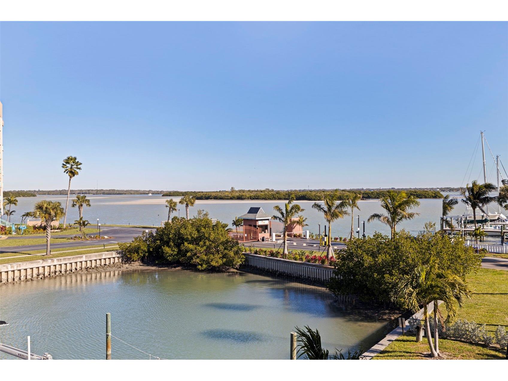 12592 N Capri Circle #6 Treasure Island FL 33706 TB8468666 image33