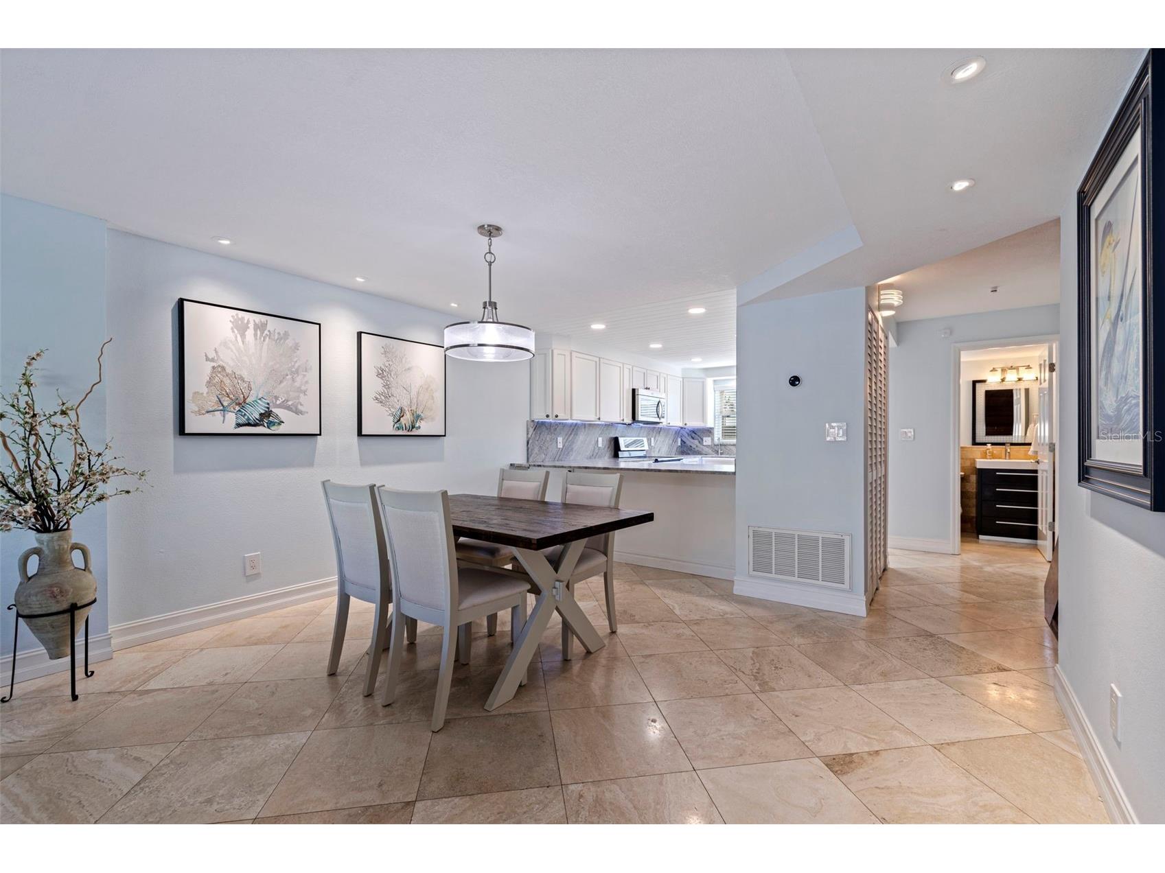 12592 N Capri Circle #6 Treasure Island FL 33706 TB8468666 image8