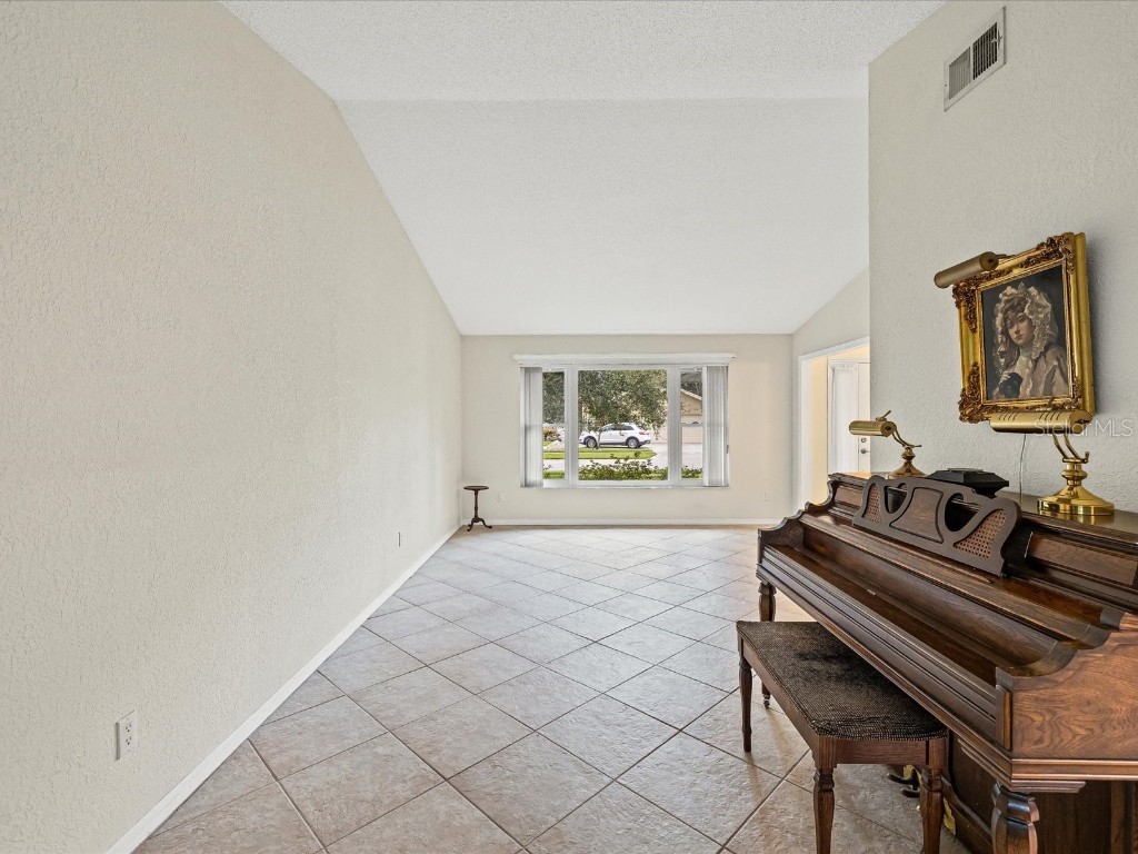 12595 93rd Way Largo FL 33773 TB8425992 image15