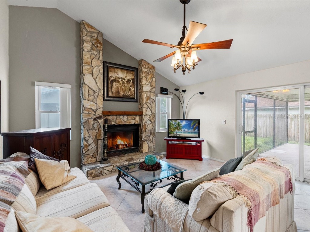 12595 93rd Way Largo FL 33773 TB8425992 image20