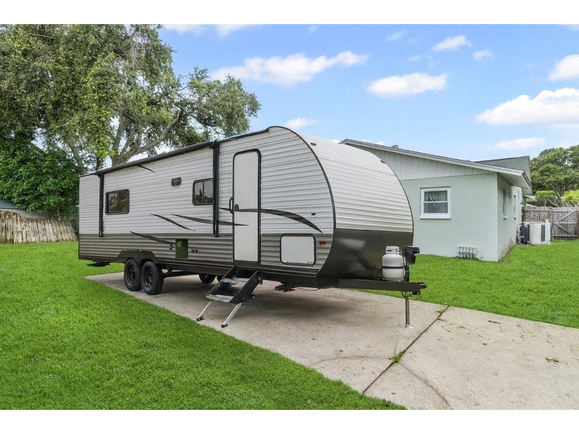 12595 93rd Way Largo FL 33773 TB8425992 image35