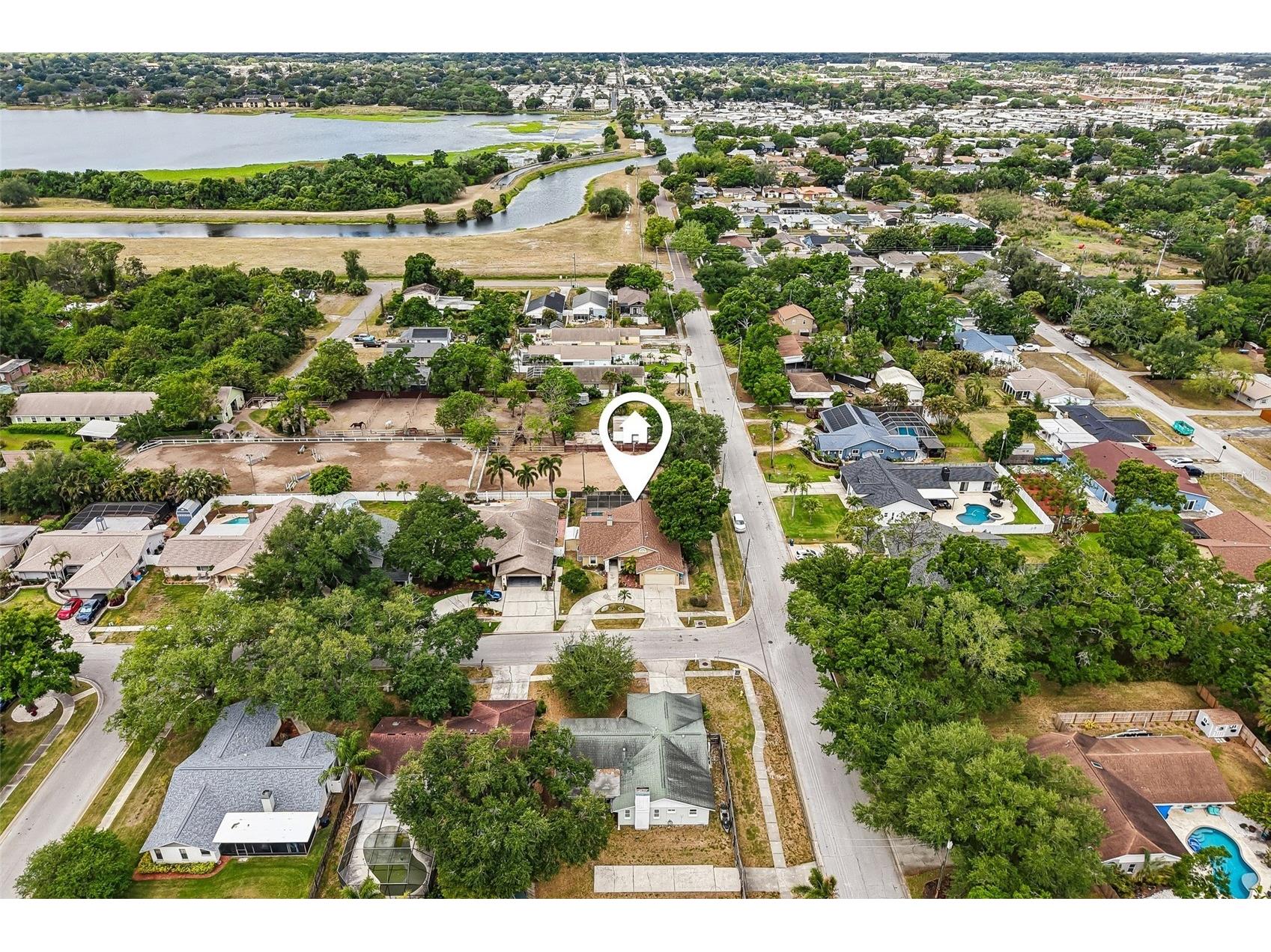 12596 93rd Way Largo FL 33773 TB8512294 image2