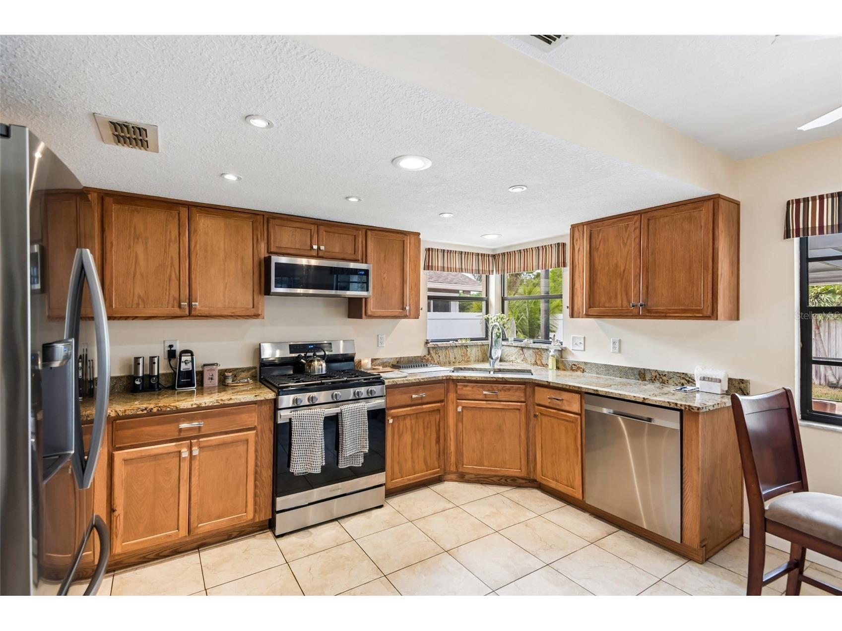12596 93rd Way Largo FL 33773 TB8512294 image9