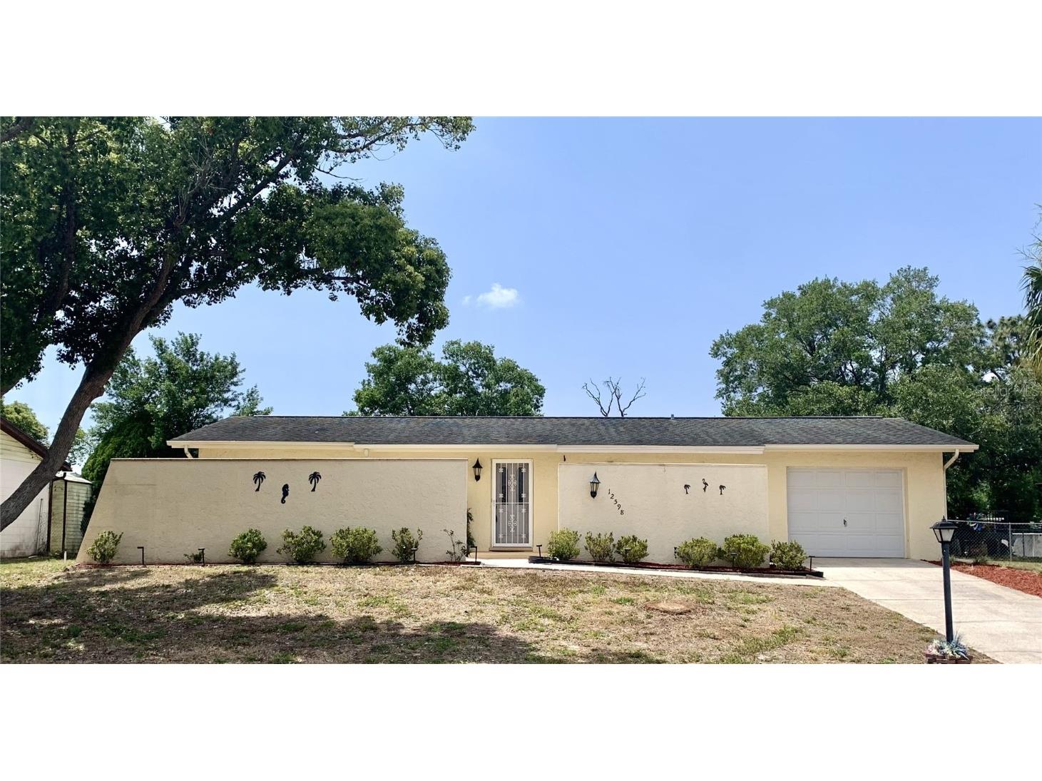 12598 Eddington Road Spring Hill FL 34609 W7864664 image1