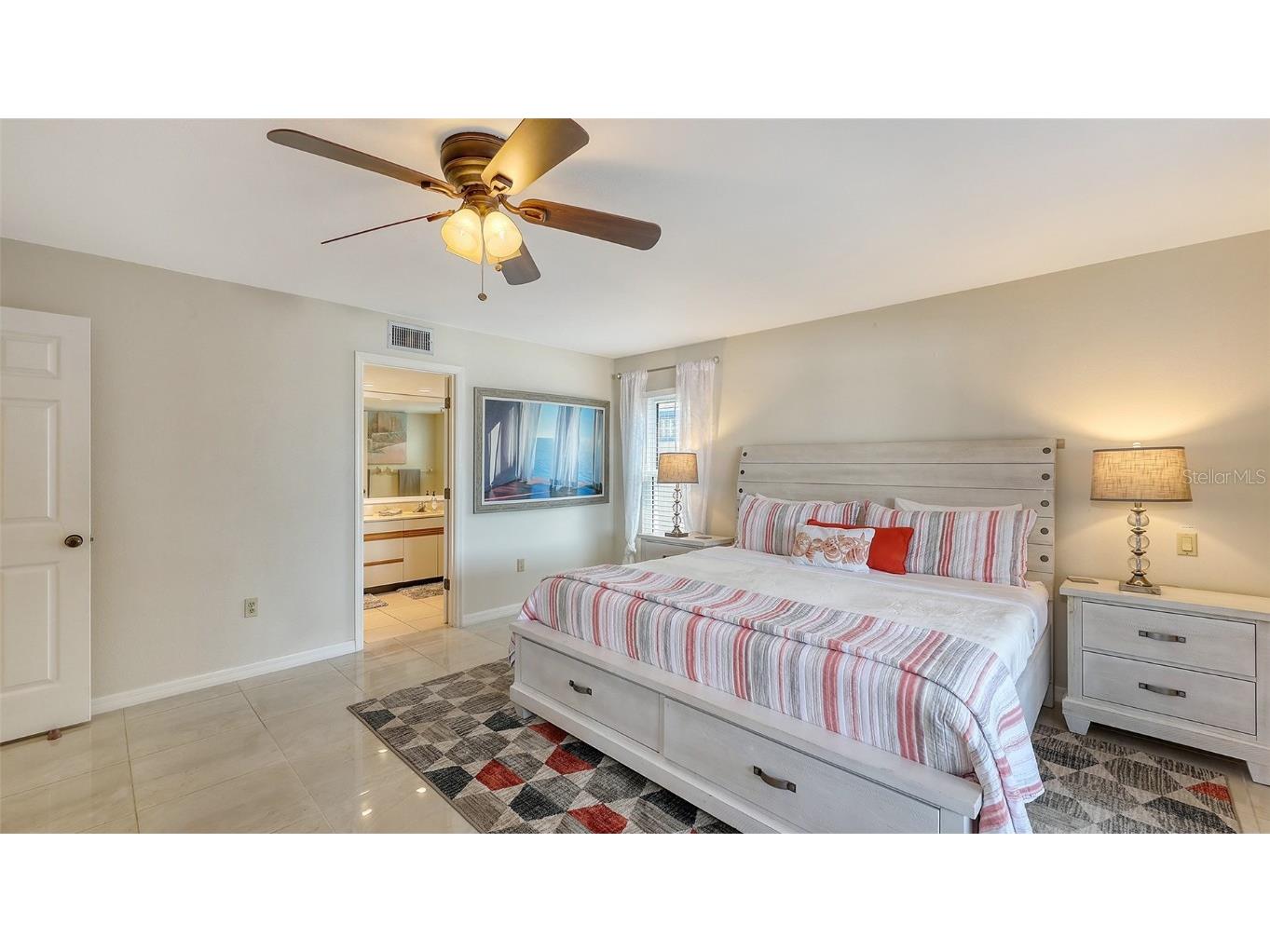 126/128 Avenida Veneccia Sarasota FL 34242 A4673661 image25