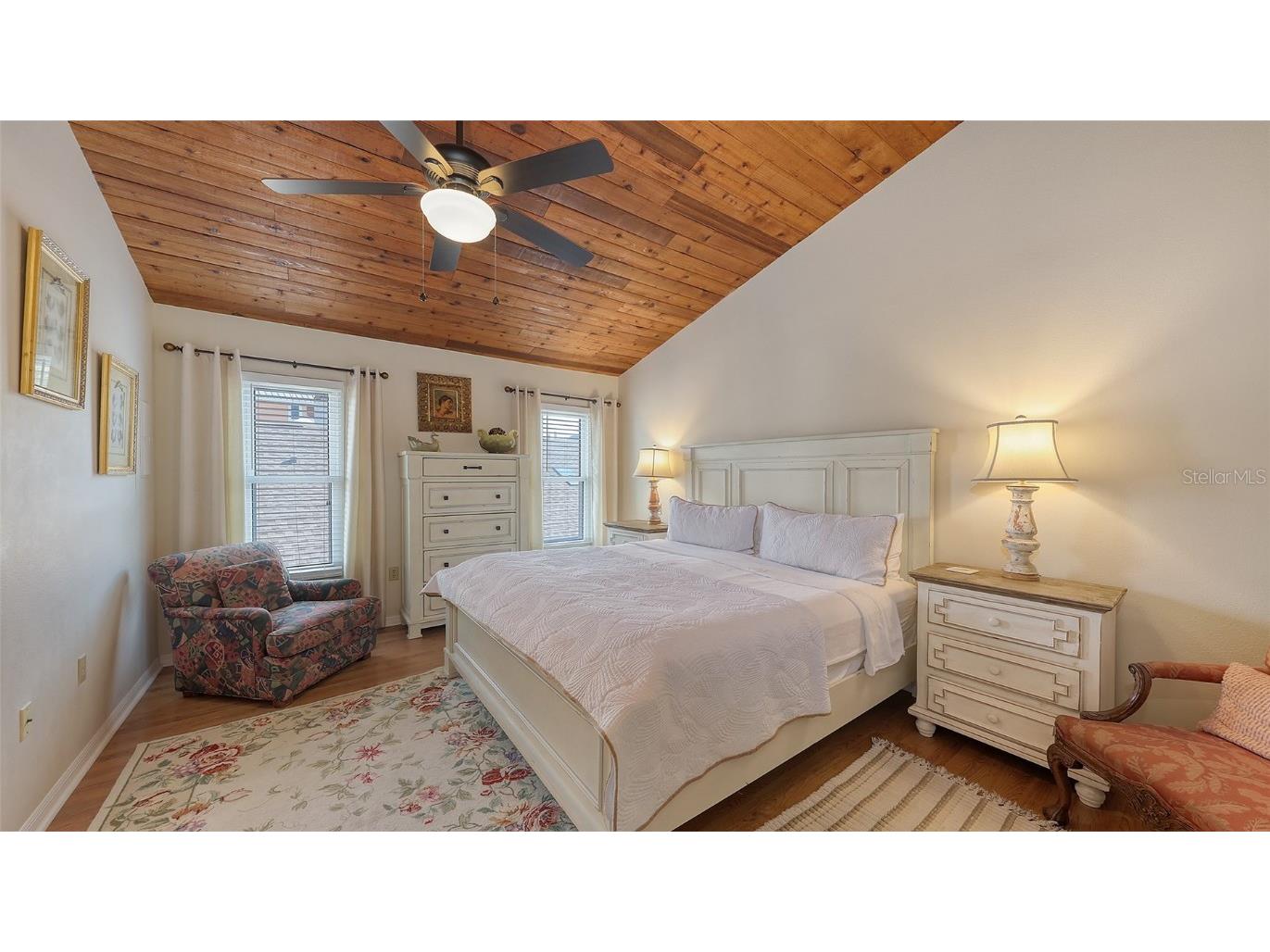 126/128 Avenida Veneccia Sarasota FL 34242 A4673661 image34