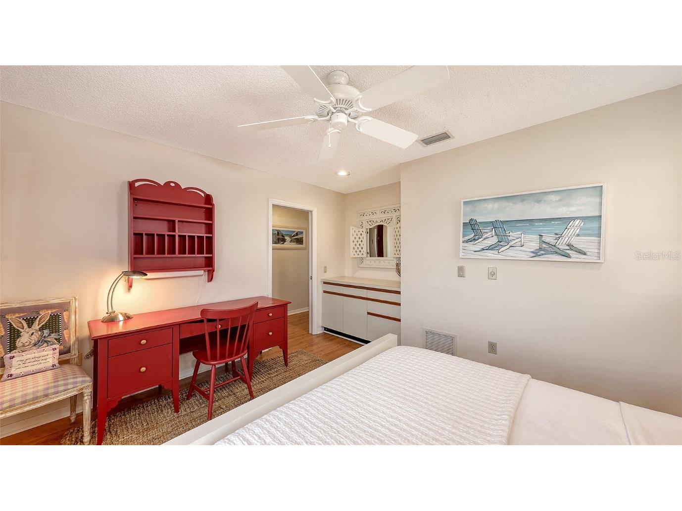 126/128 Avenida Veneccia Sarasota FL 34242 A4673661 image43