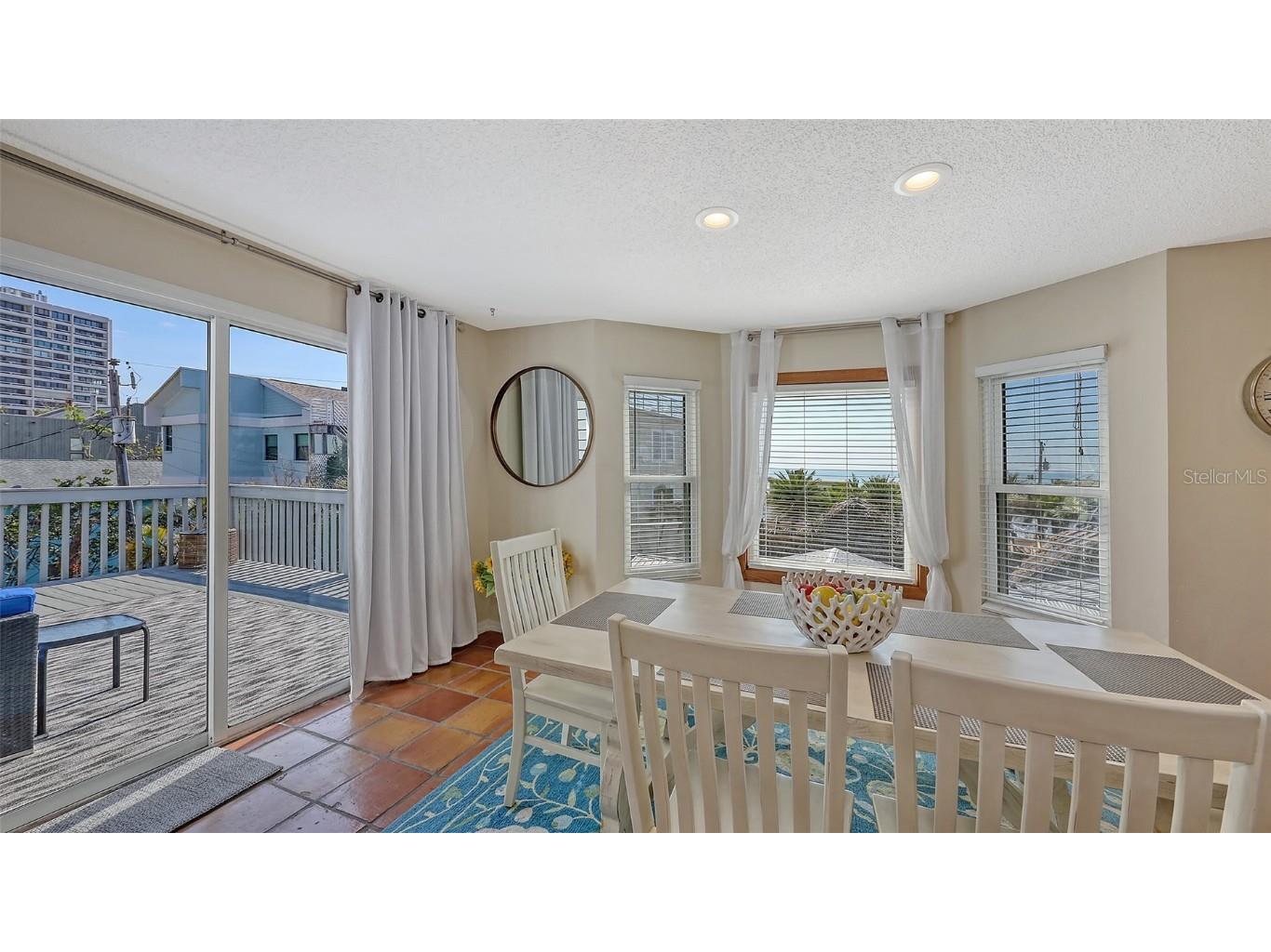 126/128 Avenida Veneccia Sarasota FL 34242 A4673661 image50