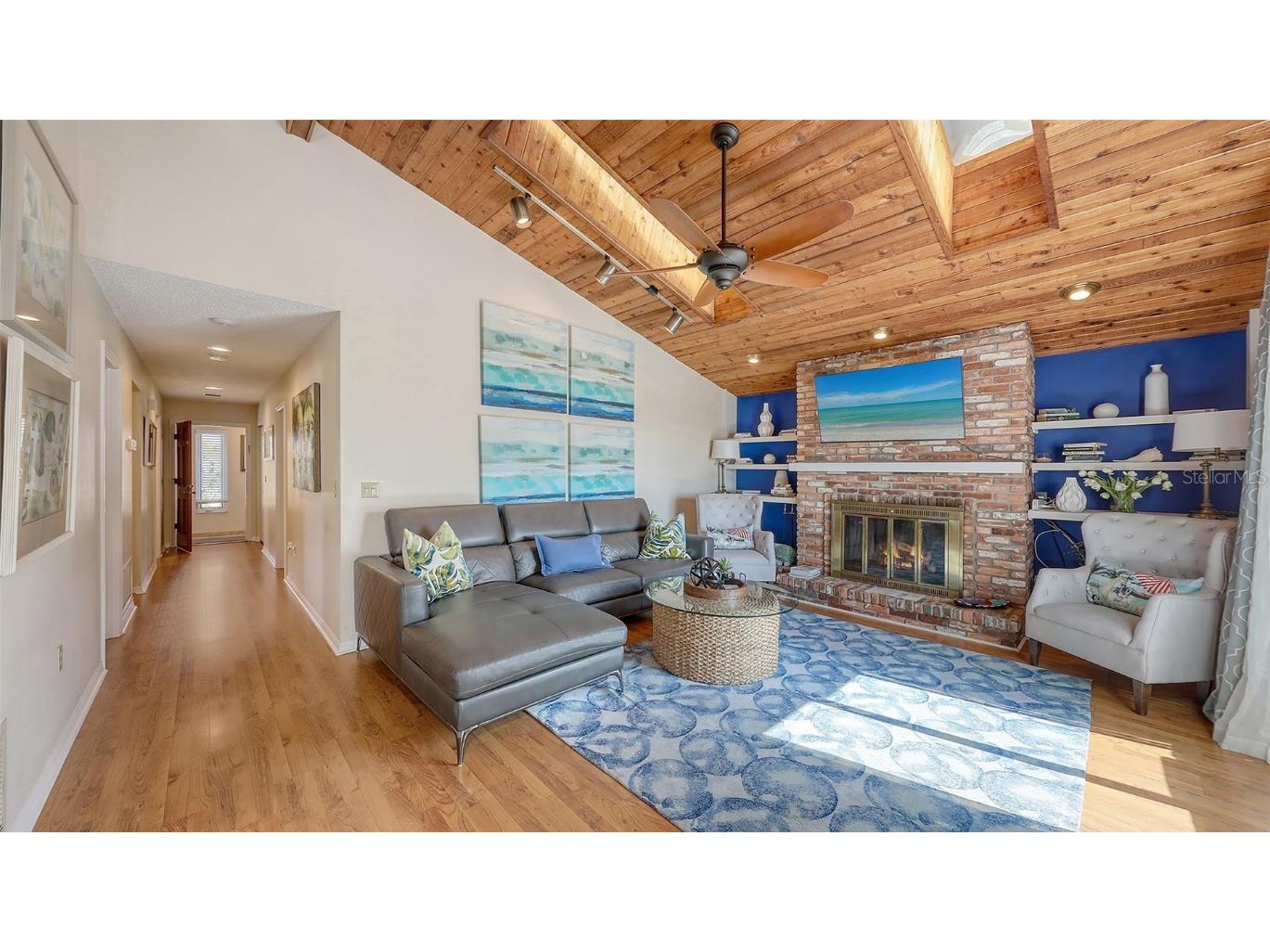 126/128 Avenida Veneccia Sarasota FL 34242 A4673661 image57