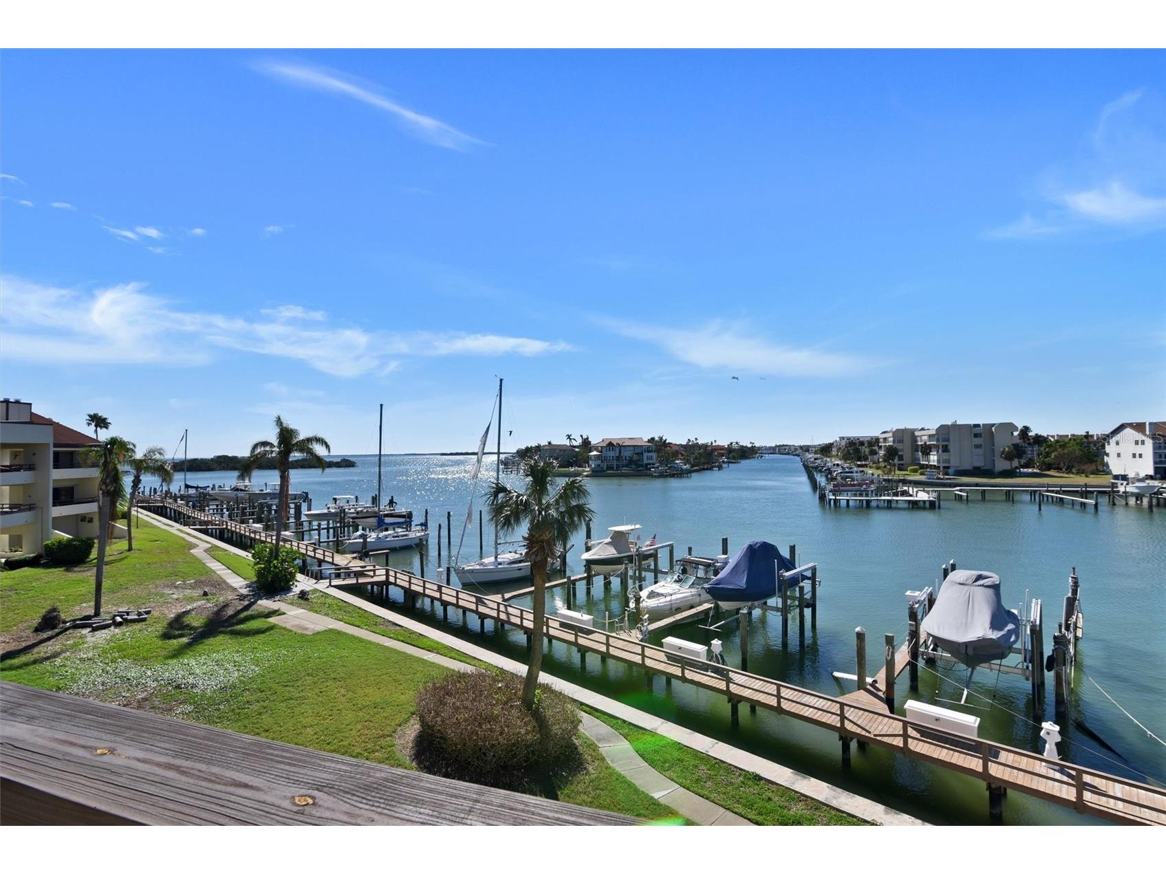 126 1st Street E #209 Tierra Verde FL 33715 - TAMPA BAY TB8503911 image1