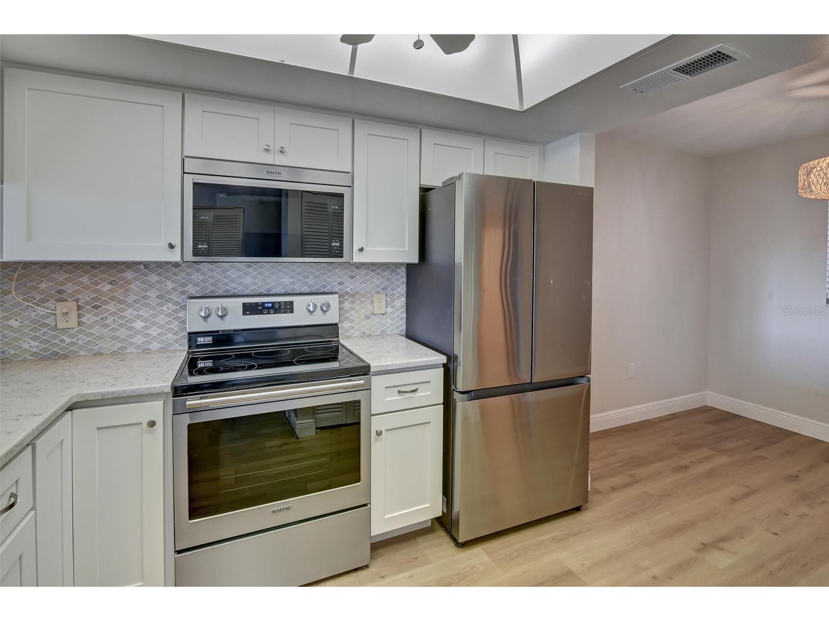 126 1st Street E #209 Tierra Verde FL 33715 - TAMPA BAY TB8503911 image16