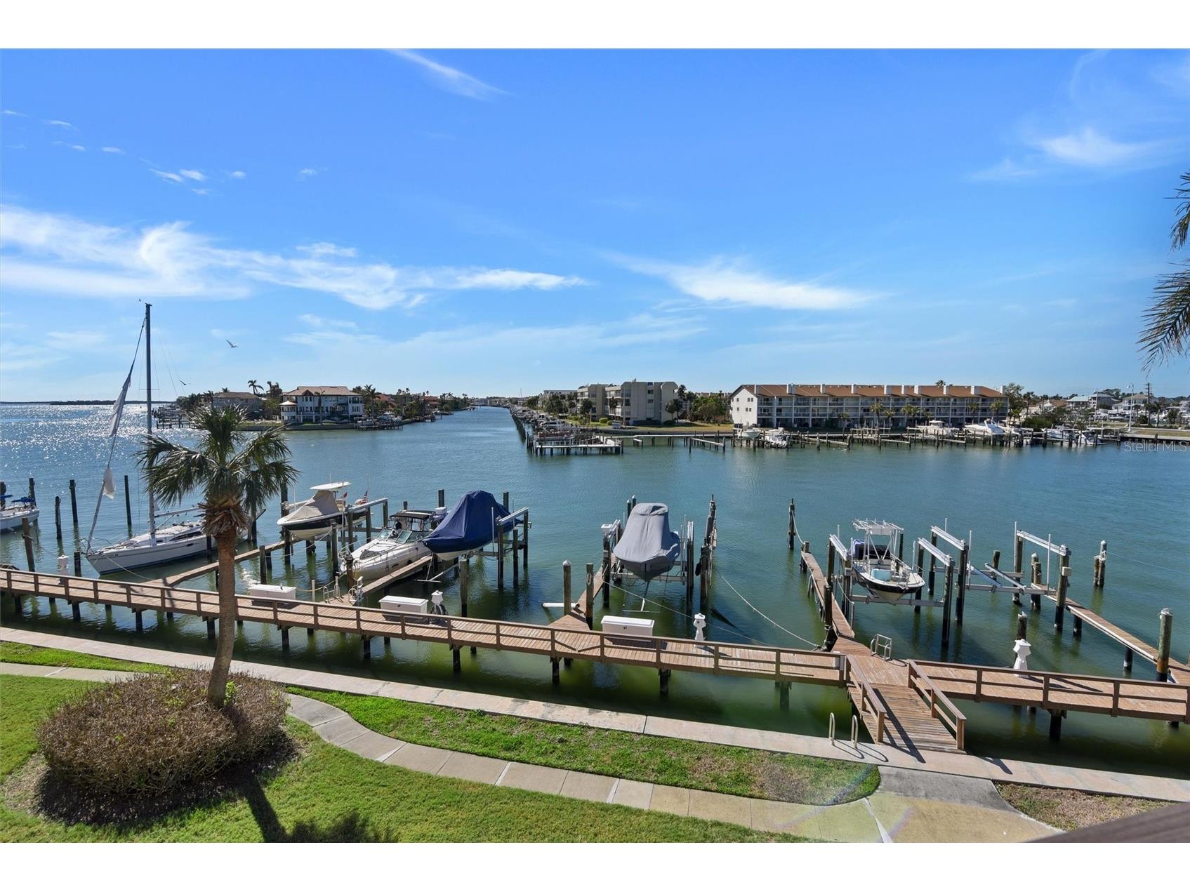 126 1st Street E #209 Tierra Verde FL 33715 - TAMPA BAY TB8503911 image5