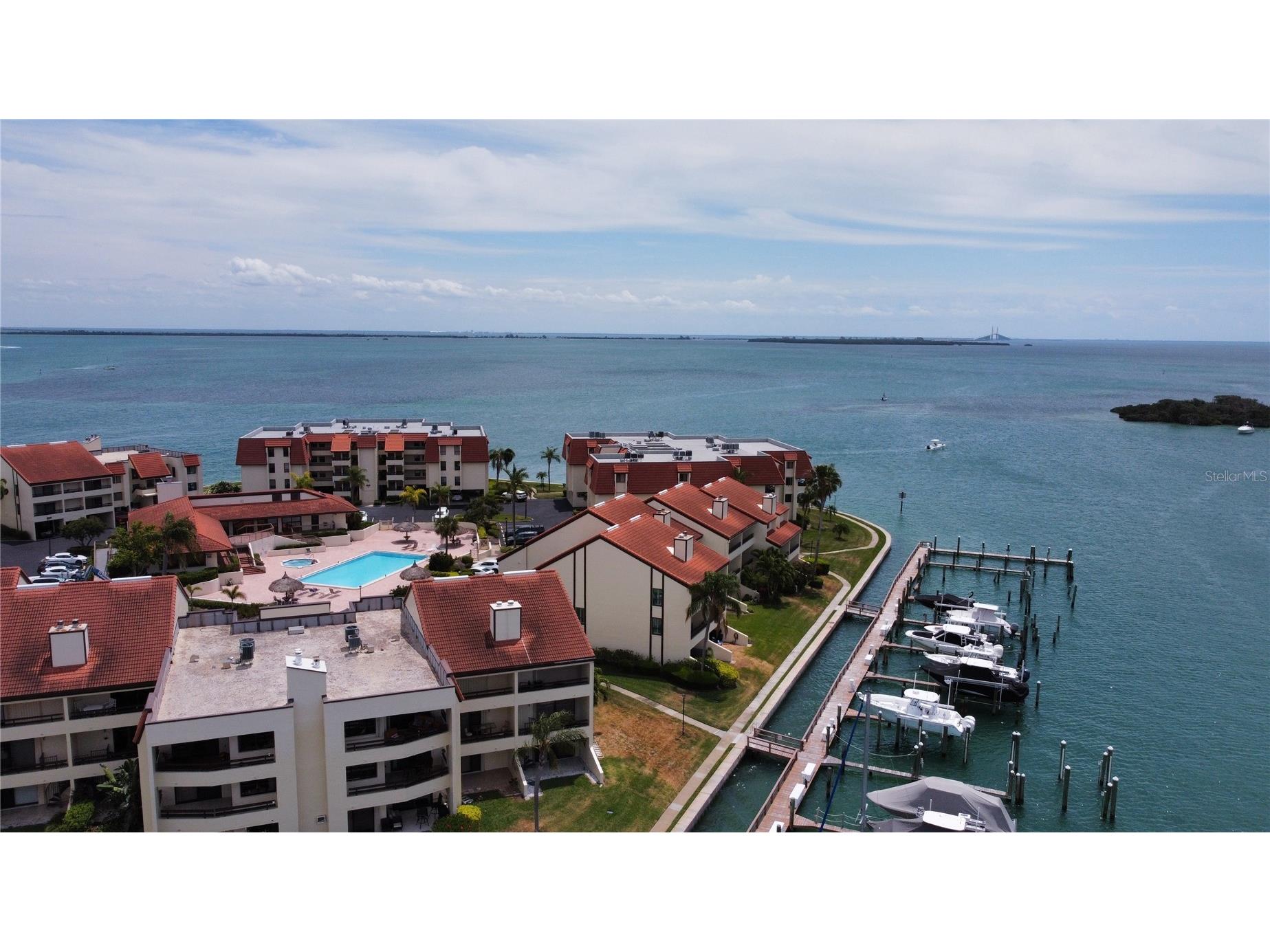 126 1st Street E #210 Tierra Verde FL 33715 S5142685 image1