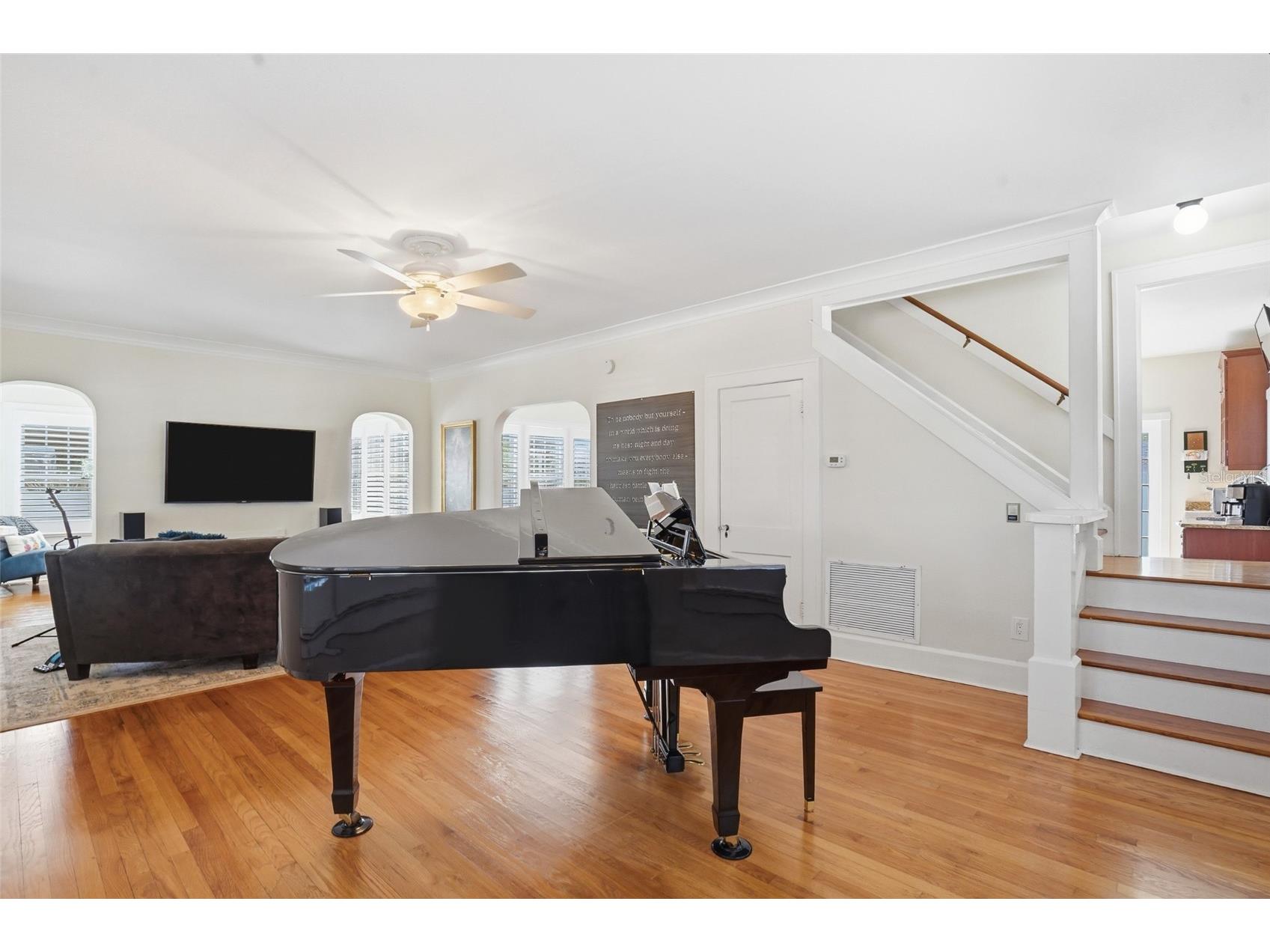 126 22nd Avenue NE Saint Petersburg FL 33704 TB8484700 image11