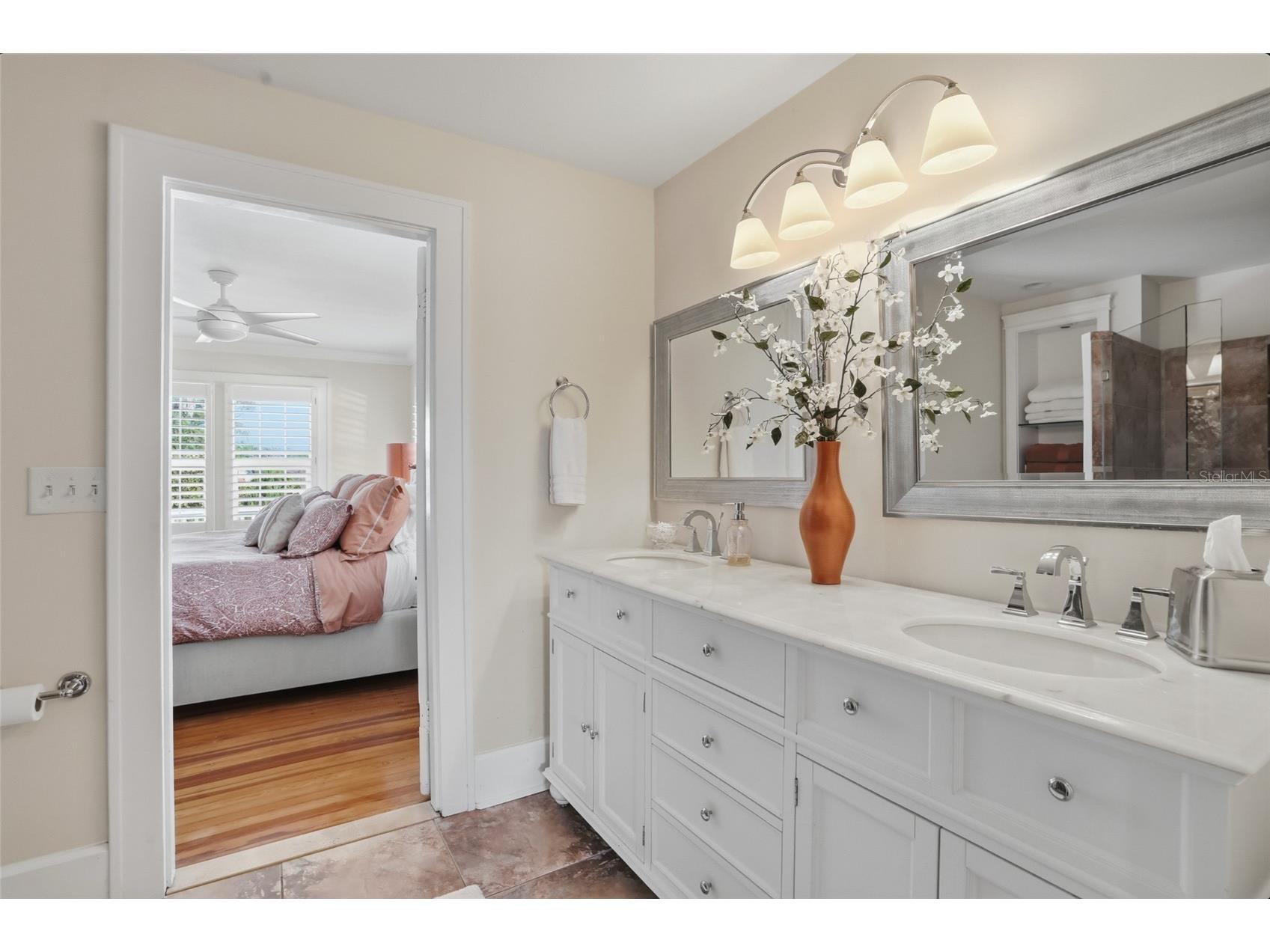 126 22nd Avenue NE Saint Petersburg FL 33704 TB8484700 image34