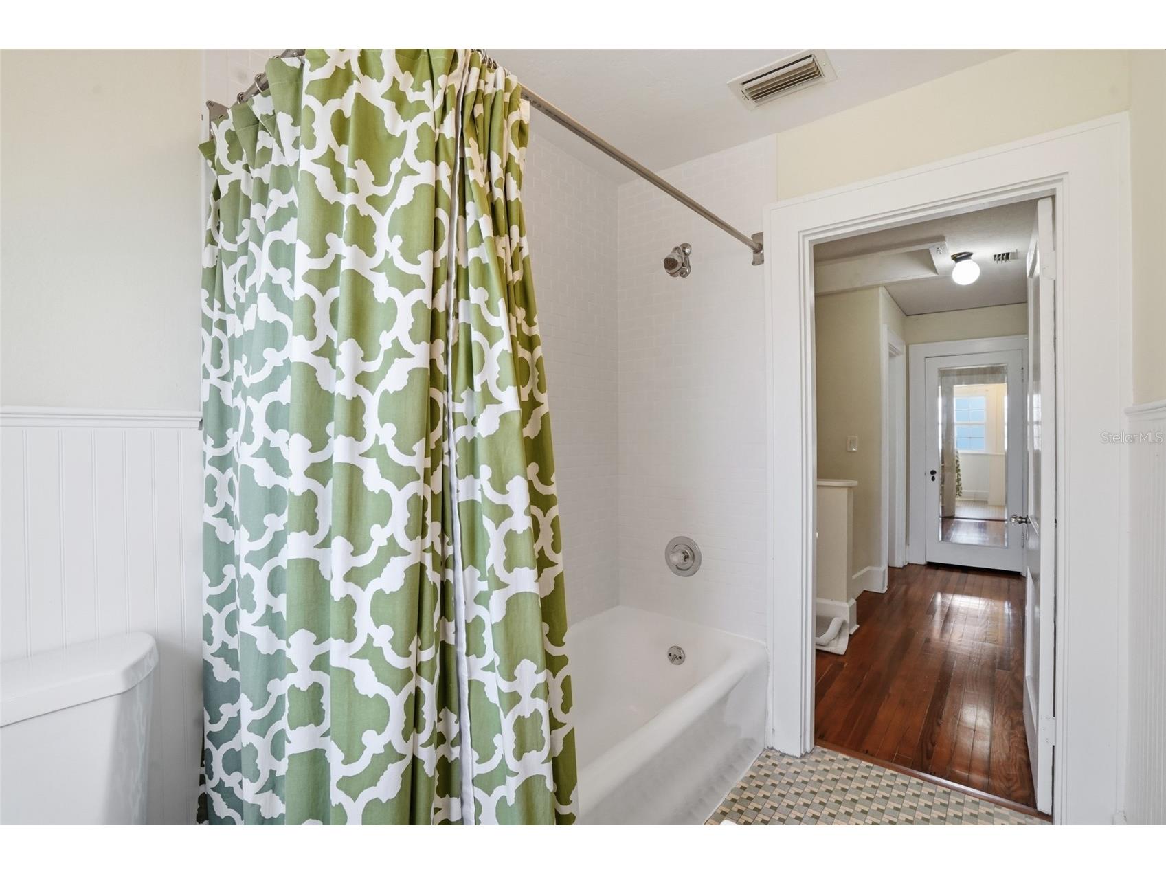 126 22nd Avenue NE Saint Petersburg FL 33704 TB8484700 image39