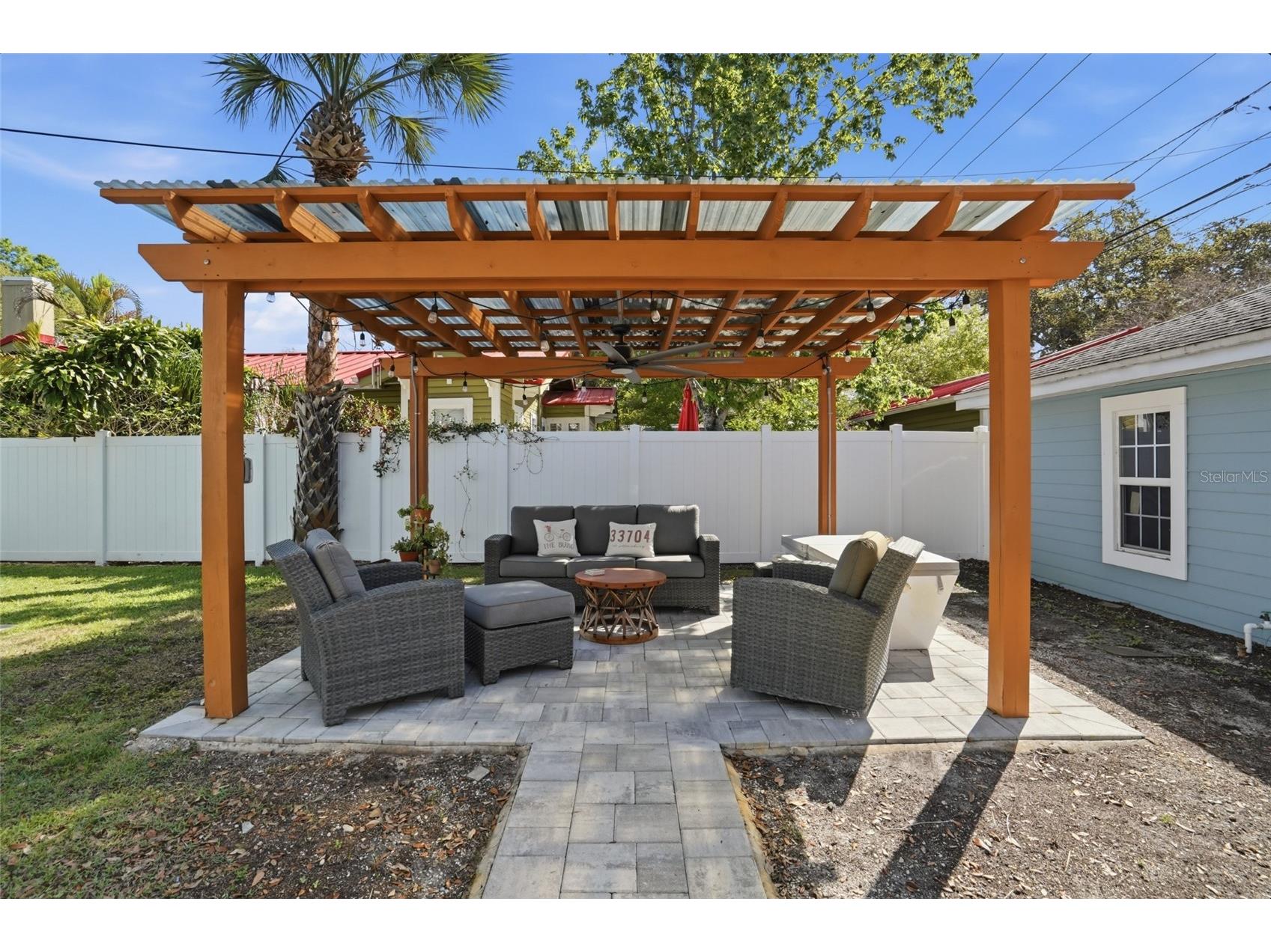 126 22nd Avenue NE Saint Petersburg FL 33704 TB8484700 image48