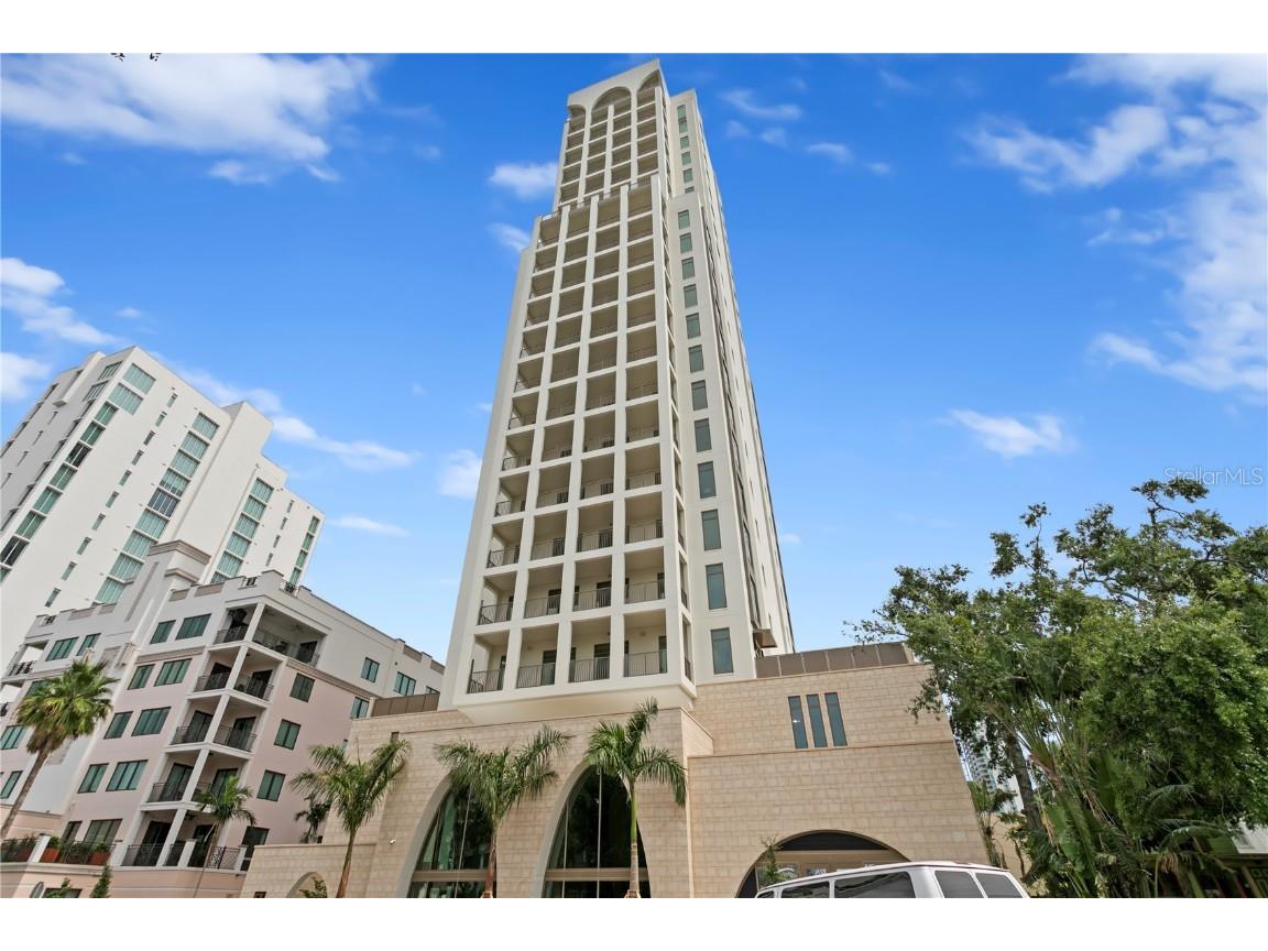 126 4th Avenue NE #1201 Saint Petersburg FL 33701 TB8412572 image1