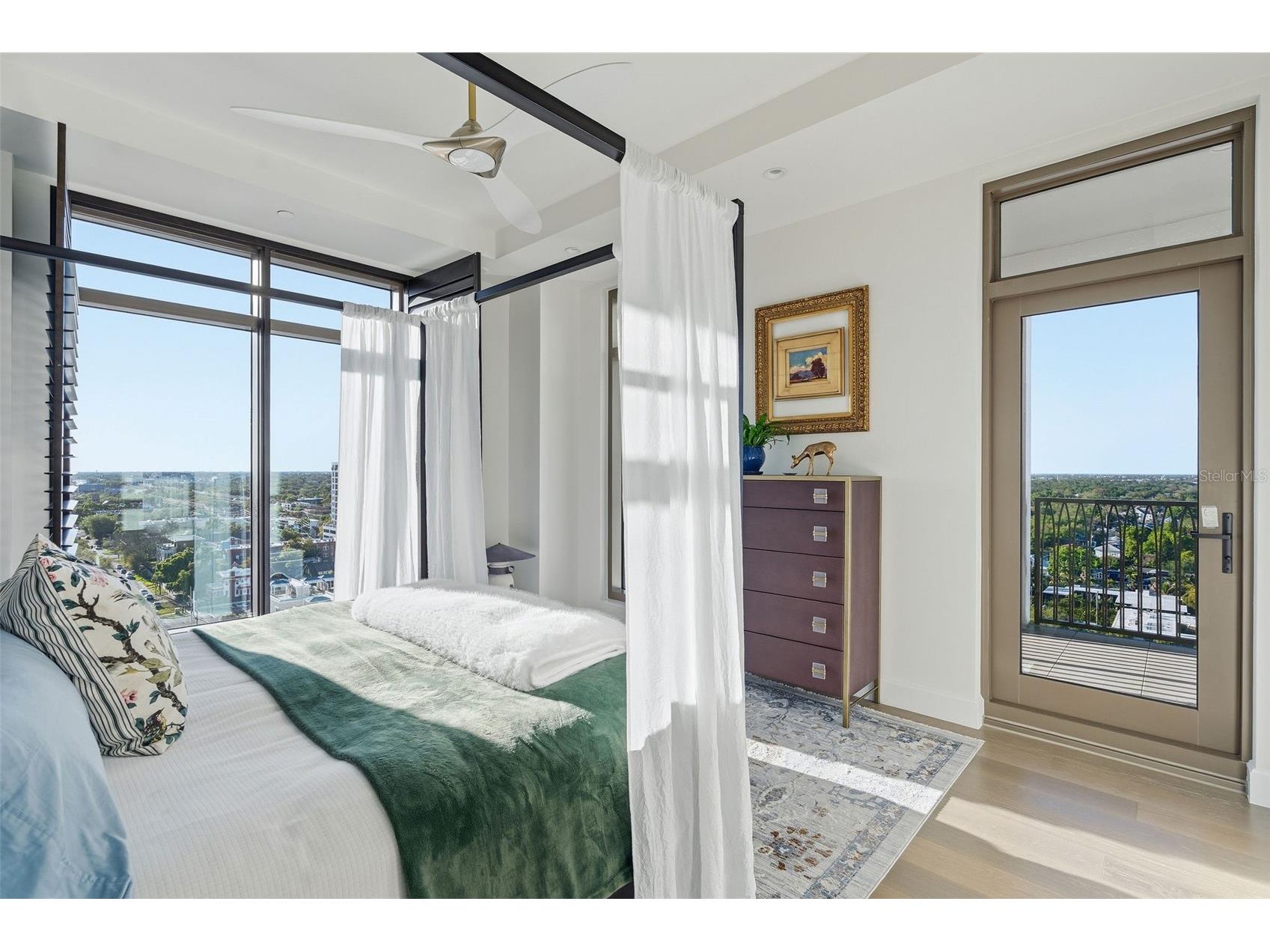 126 4th Avenue NE #1401 Saint Petersburg FL 33701 TB8490704 image11