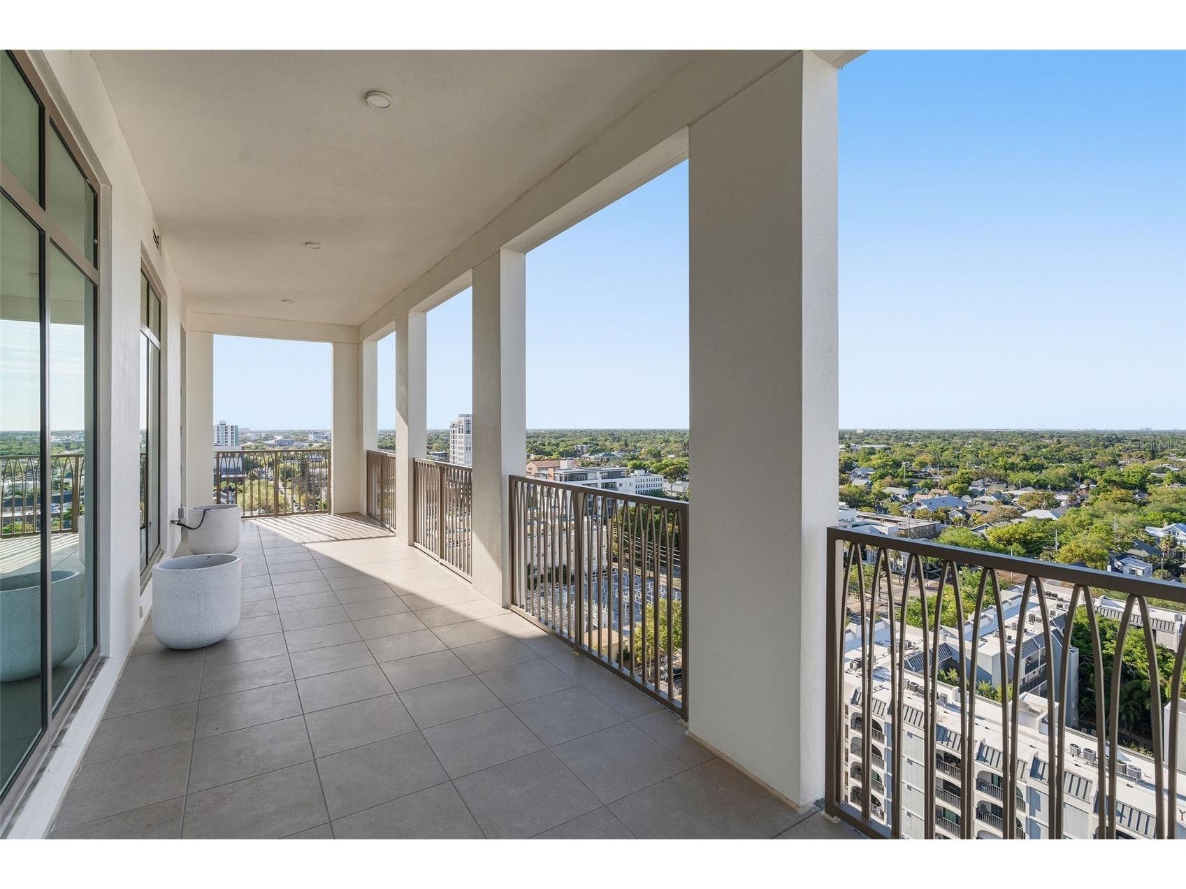 126 4th Avenue NE #1401 Saint Petersburg FL 33701 TB8490704 image19