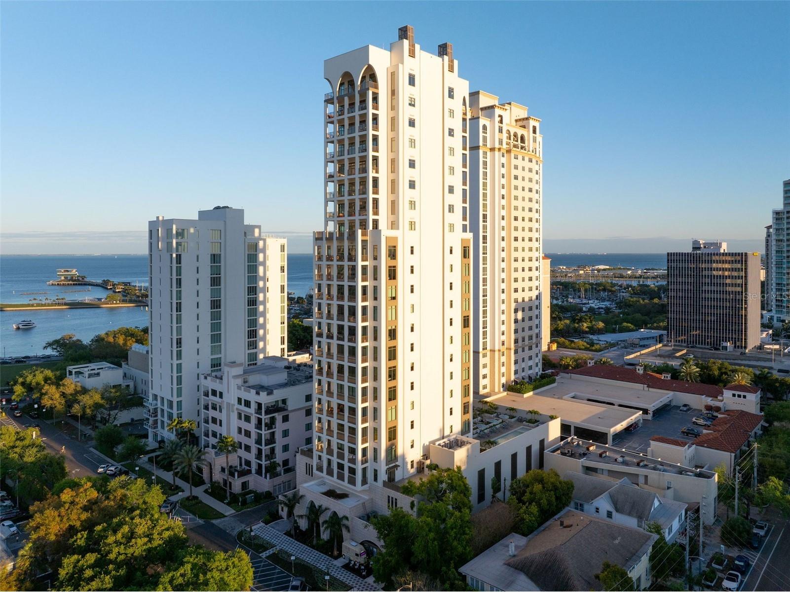 126 4th Avenue NE #1401 Saint Petersburg FL 33701 TB8490704 image46