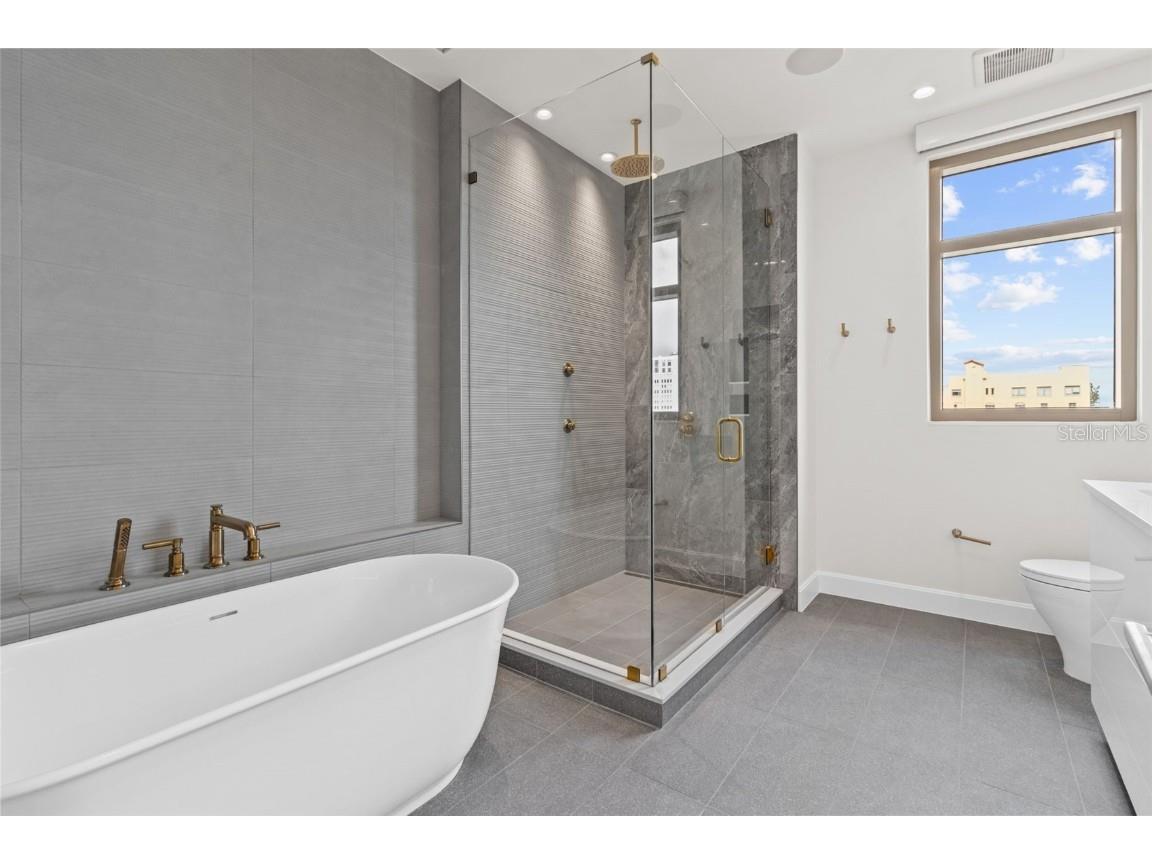 126 4th Avenue NE #601 Saint Petersburg FL 33701 - TAMPA BAY TB8412411 image25