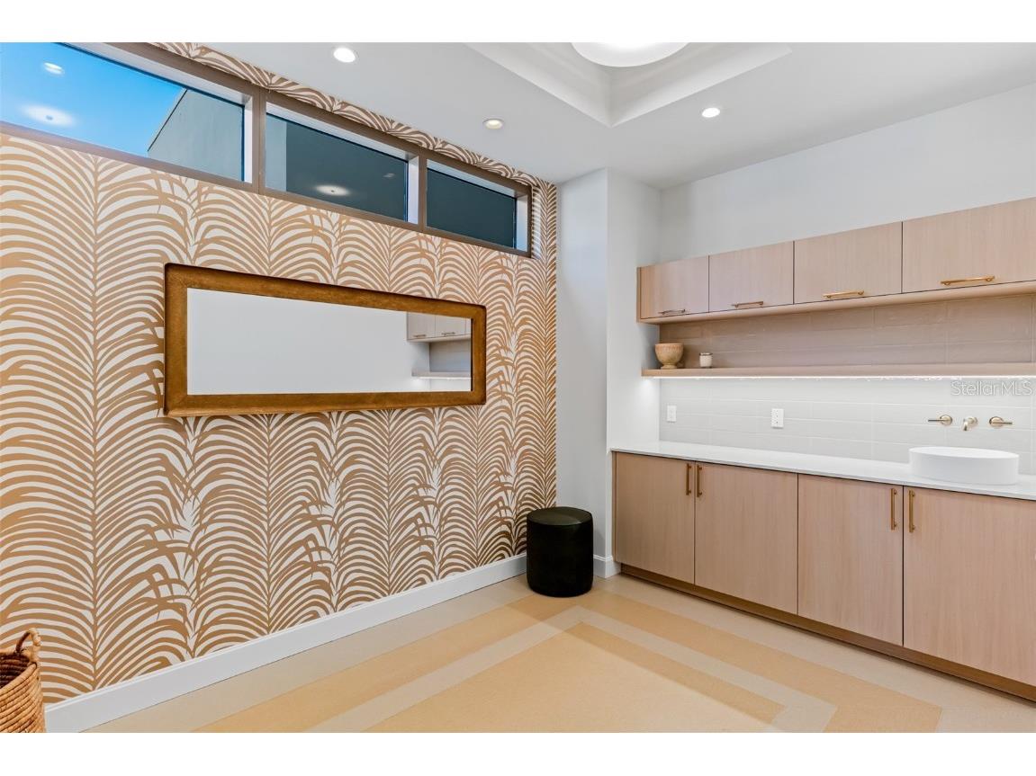 126 4th Avenue NE #602 Saint Petersburg FL 33701 TB8422114 image17