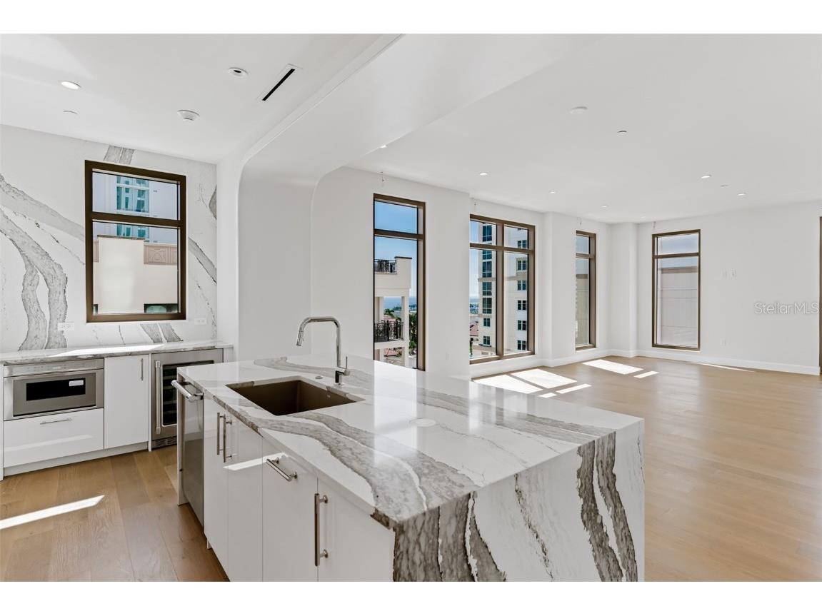 126 4th Avenue NE #602 Saint Petersburg FL 33701 TB8422114 image32