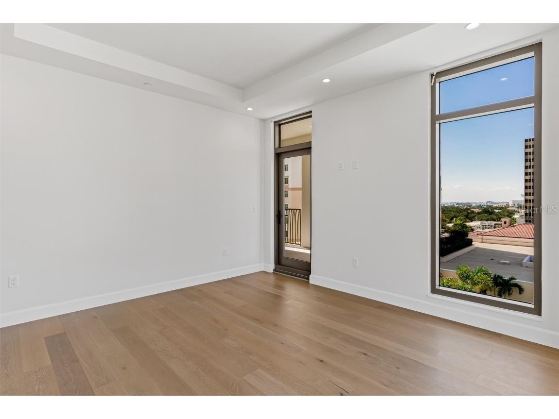 126 4th Avenue NE #602 Saint Petersburg FL 33701 TB8422114 image50