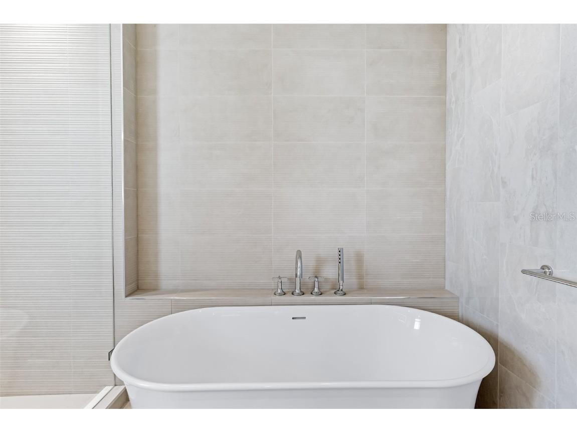 126 4th Avenue NE #602 Saint Petersburg FL 33701 TB8422114 image57