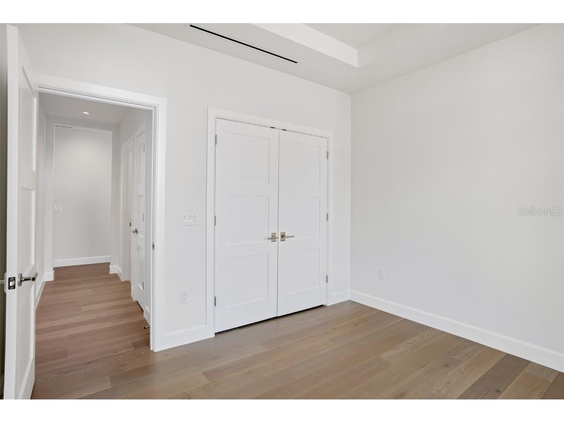 126 4th Avenue NE #602 Saint Petersburg FL 33701 TB8422114 image66