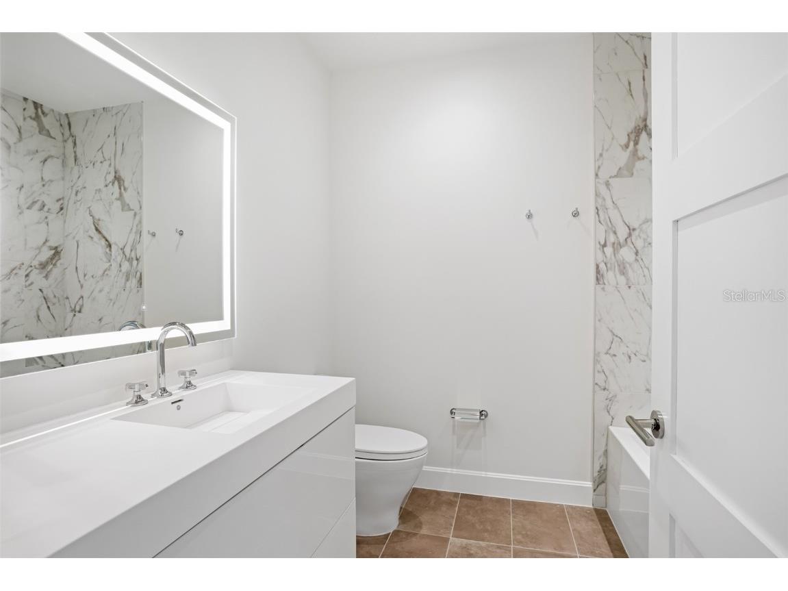 126 4th Avenue NE #602 Saint Petersburg FL 33701 TB8422114 image67