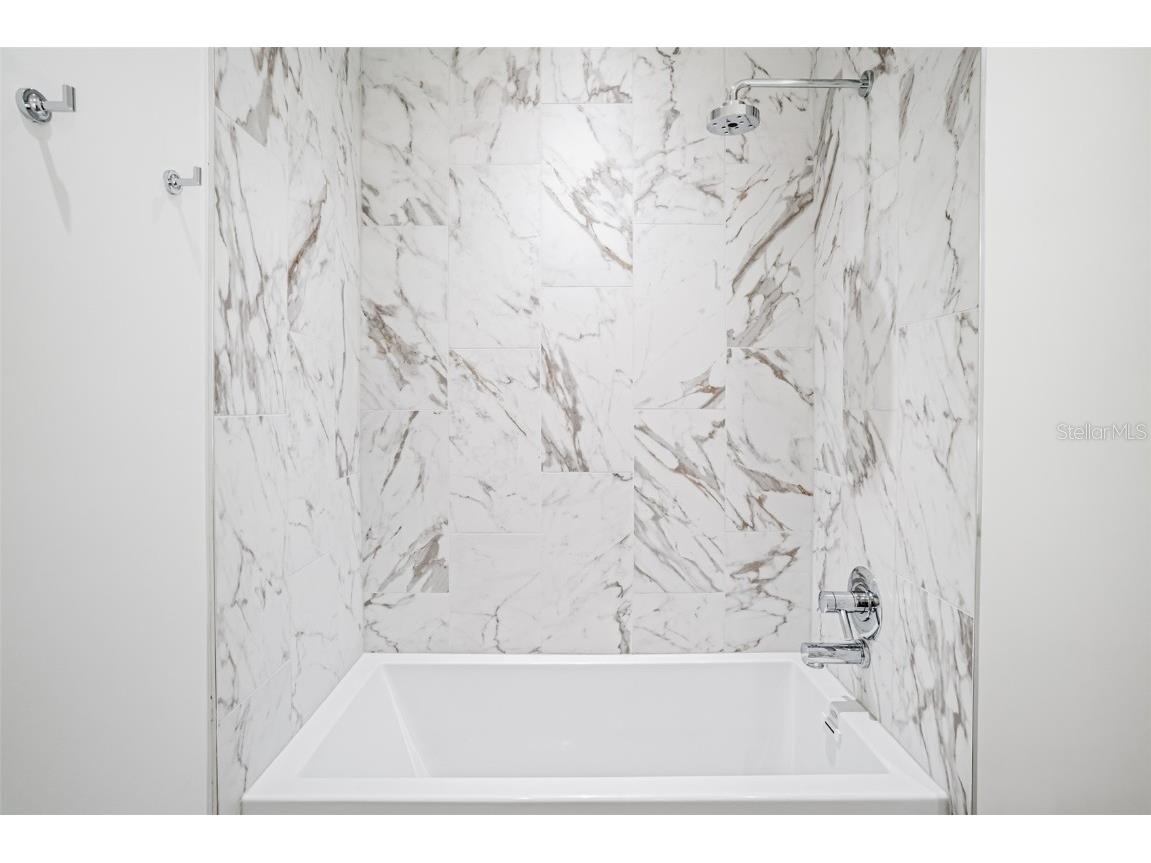 126 4th Avenue NE #602 Saint Petersburg FL 33701 TB8422114 image68