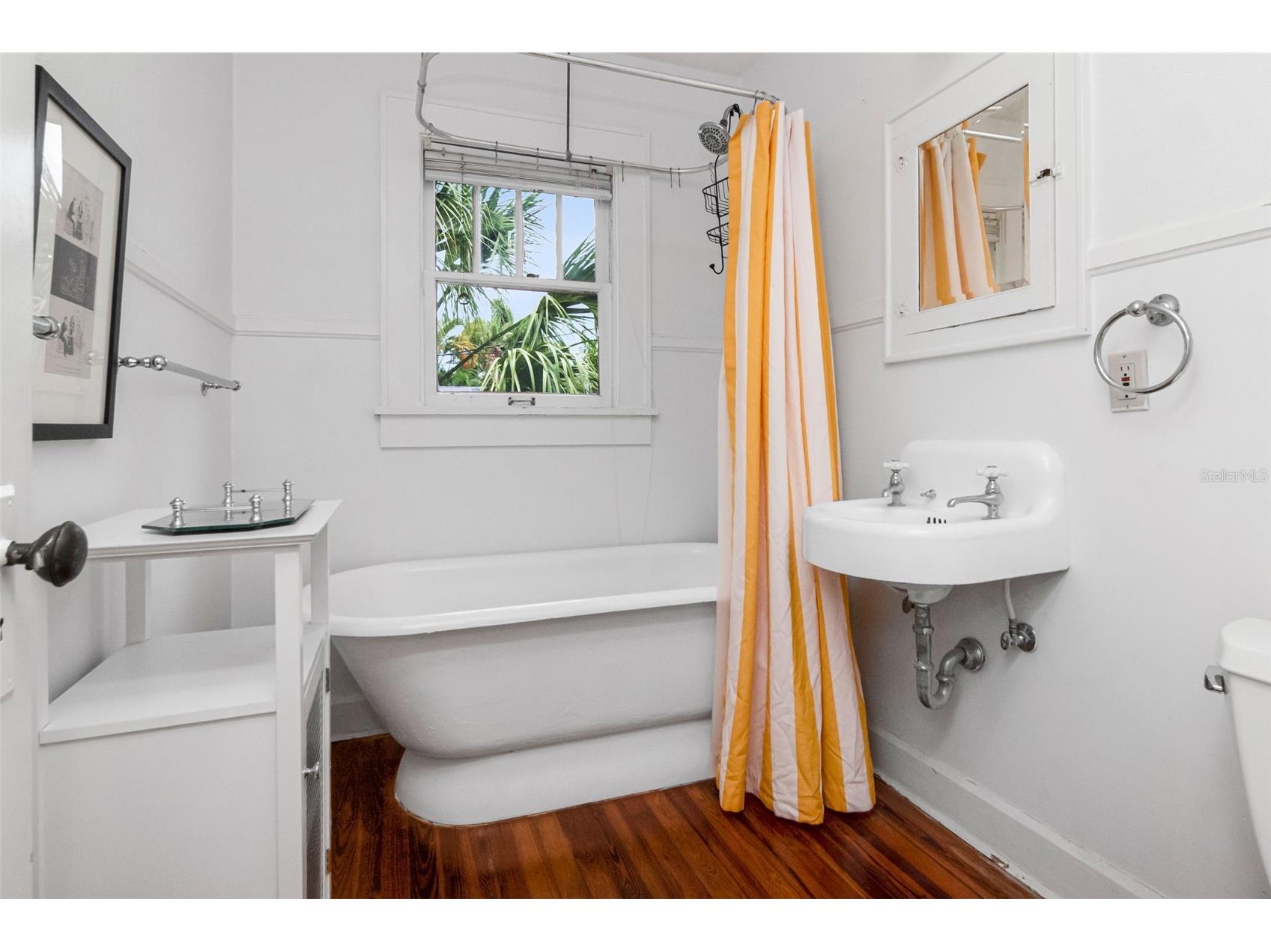 126 8th Avenue NE Saint Petersburg FL 33701 TB8527120 image50