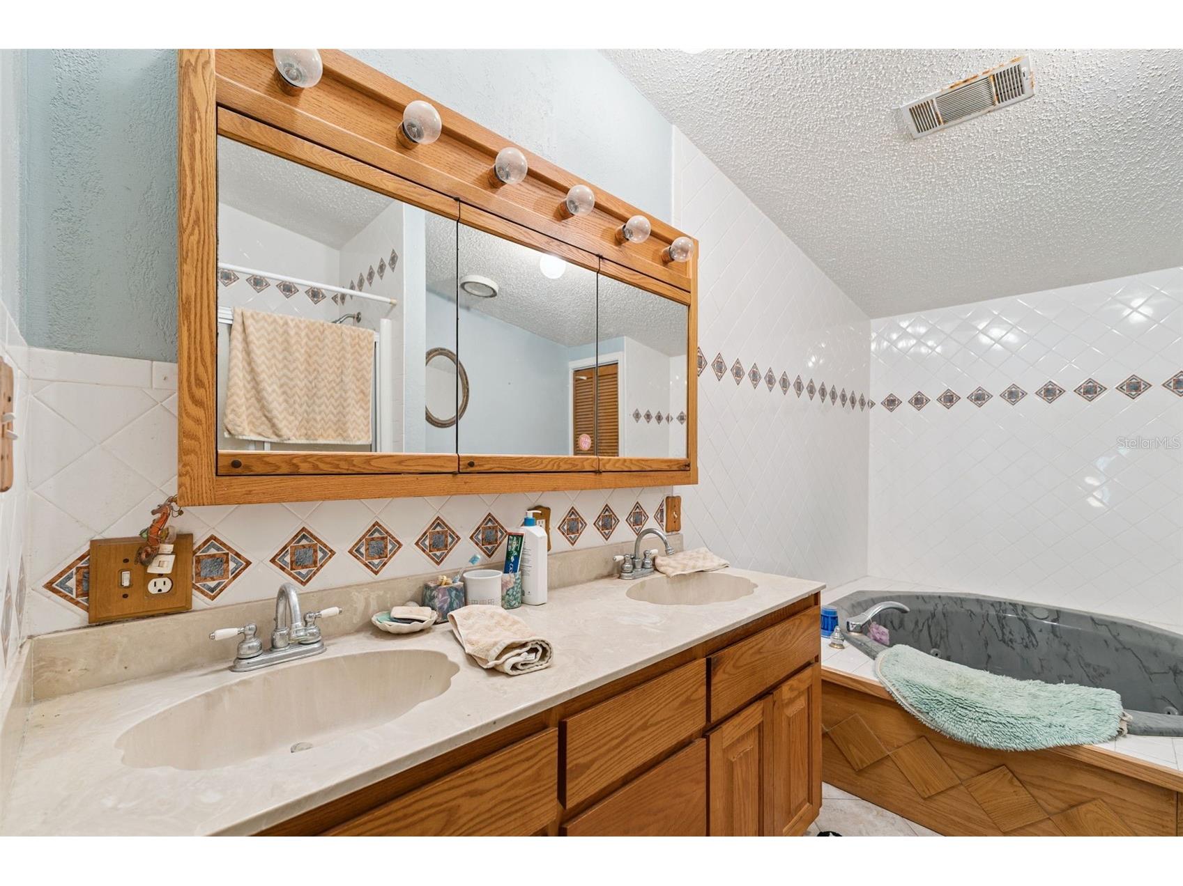 126 Bermuda Court Winter Haven FL 33880 - Grassy Lake P4939281 image21