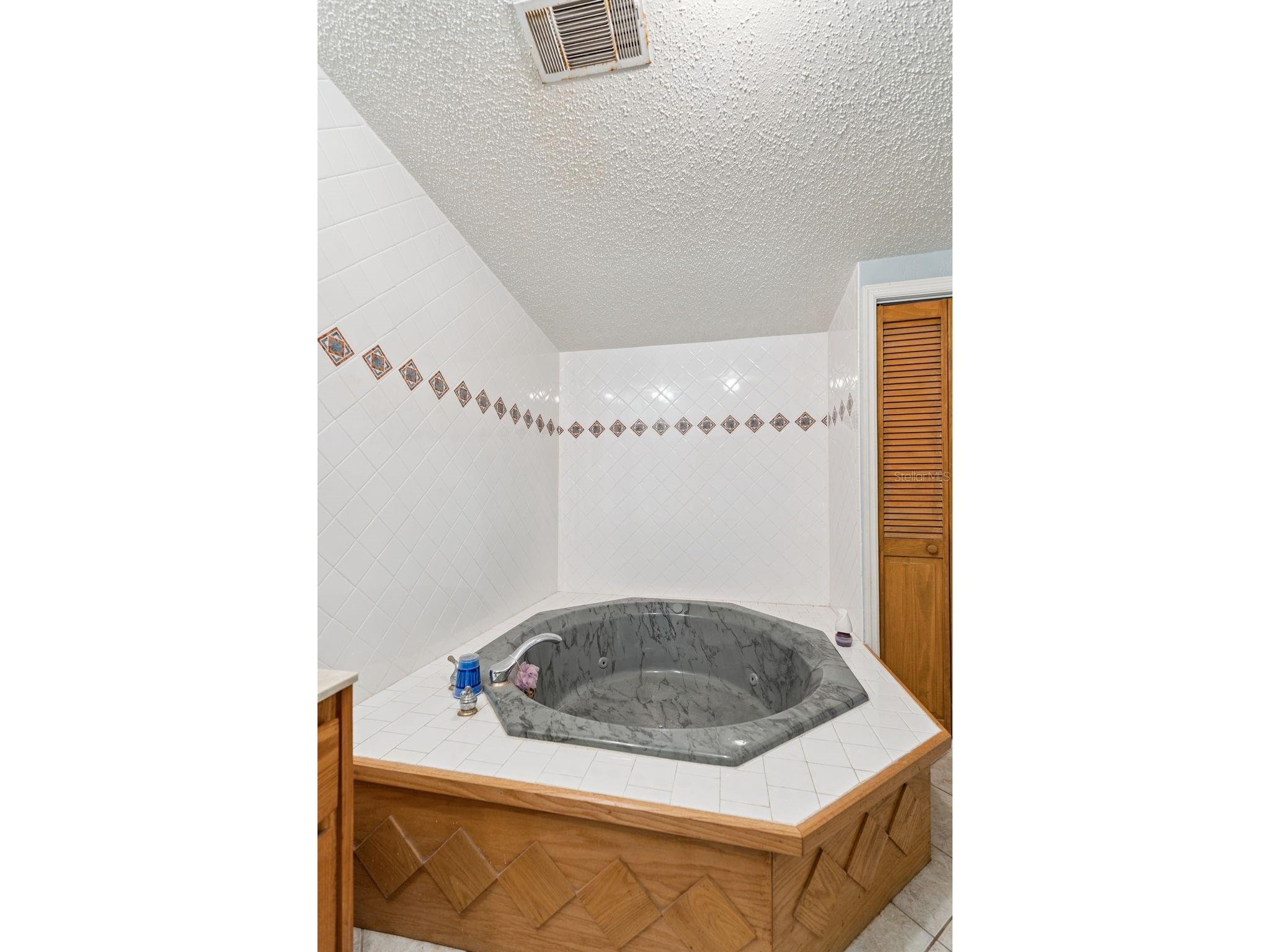 126 Bermuda Court Winter Haven FL 33880 - Grassy Lake P4939281 image22