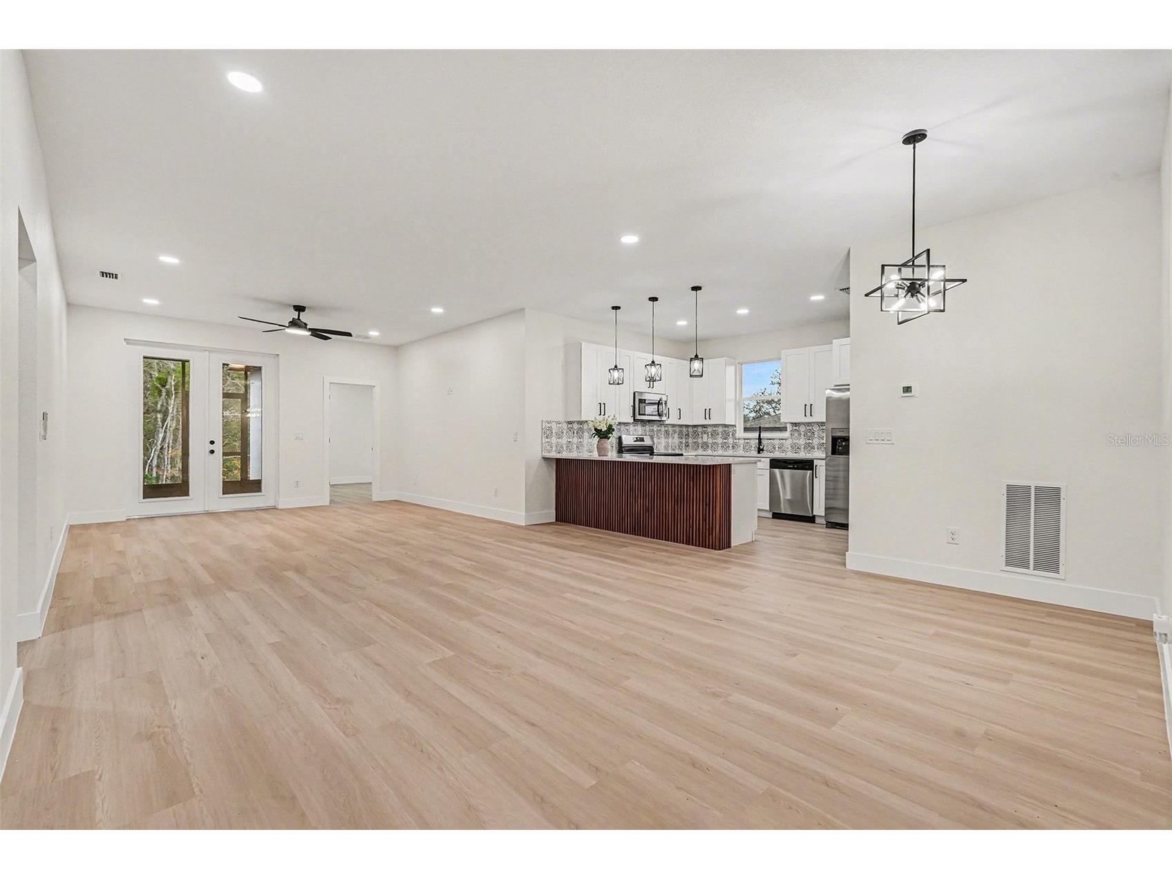 126 Canby Circle Spring Hill FL 34606 TB8471597 image4