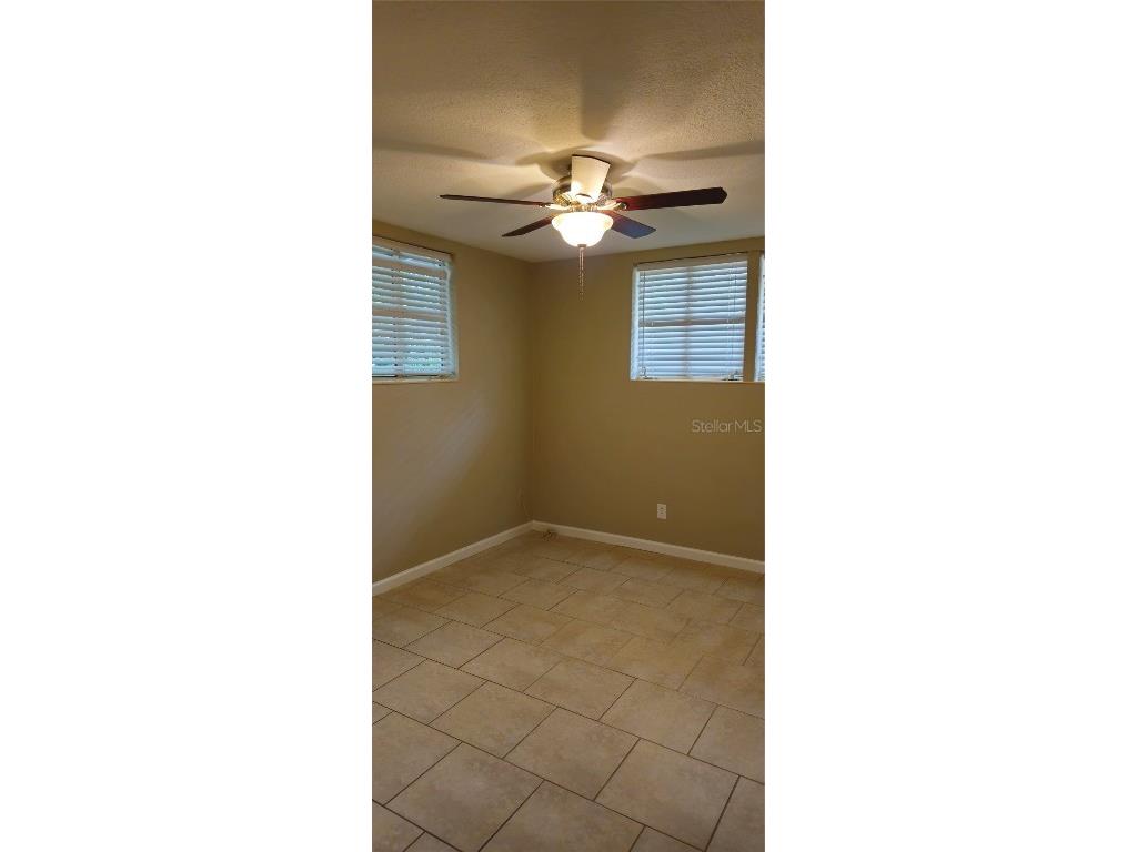 126 E Cypress Avenue Howey In The Hills FL 34737 O6345821 image20