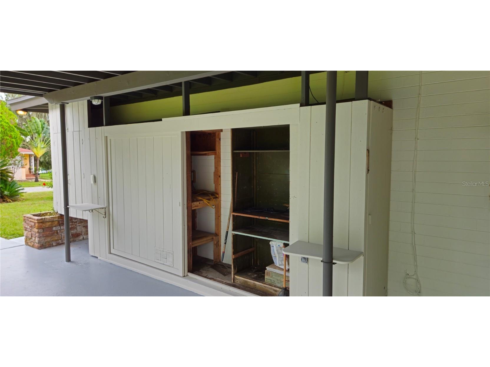 126 E Cypress Avenue Howey In The Hills FL 34737 O6345821 image32