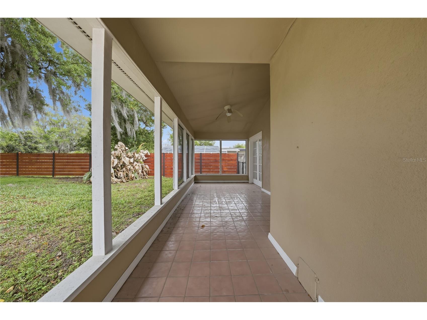 126 E Magnolia Avenue Howey In The Hills FL 34737 - LITTLE LAKE HARRIS G5110848 image20
