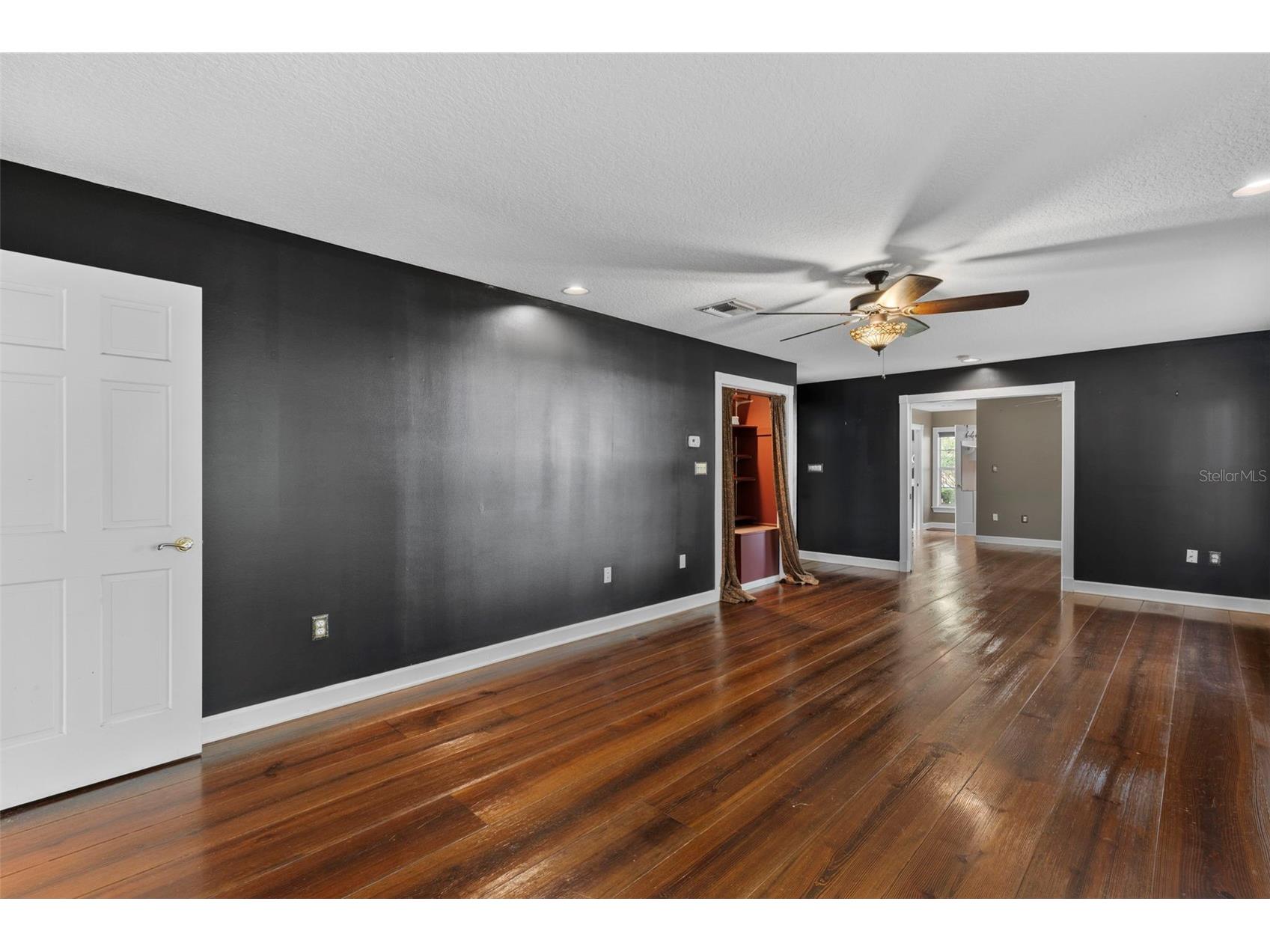 126 E Palmetto Avenue Howey In The Hills FL 34737 O6344442 image44