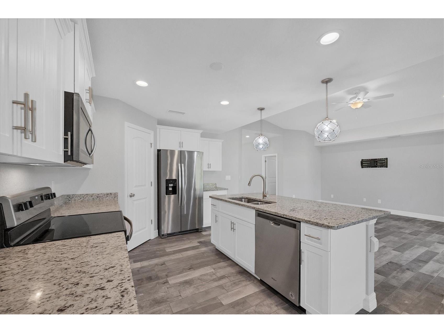 126 Glades Drive Rotonda West FL 33947 D6145531 image13