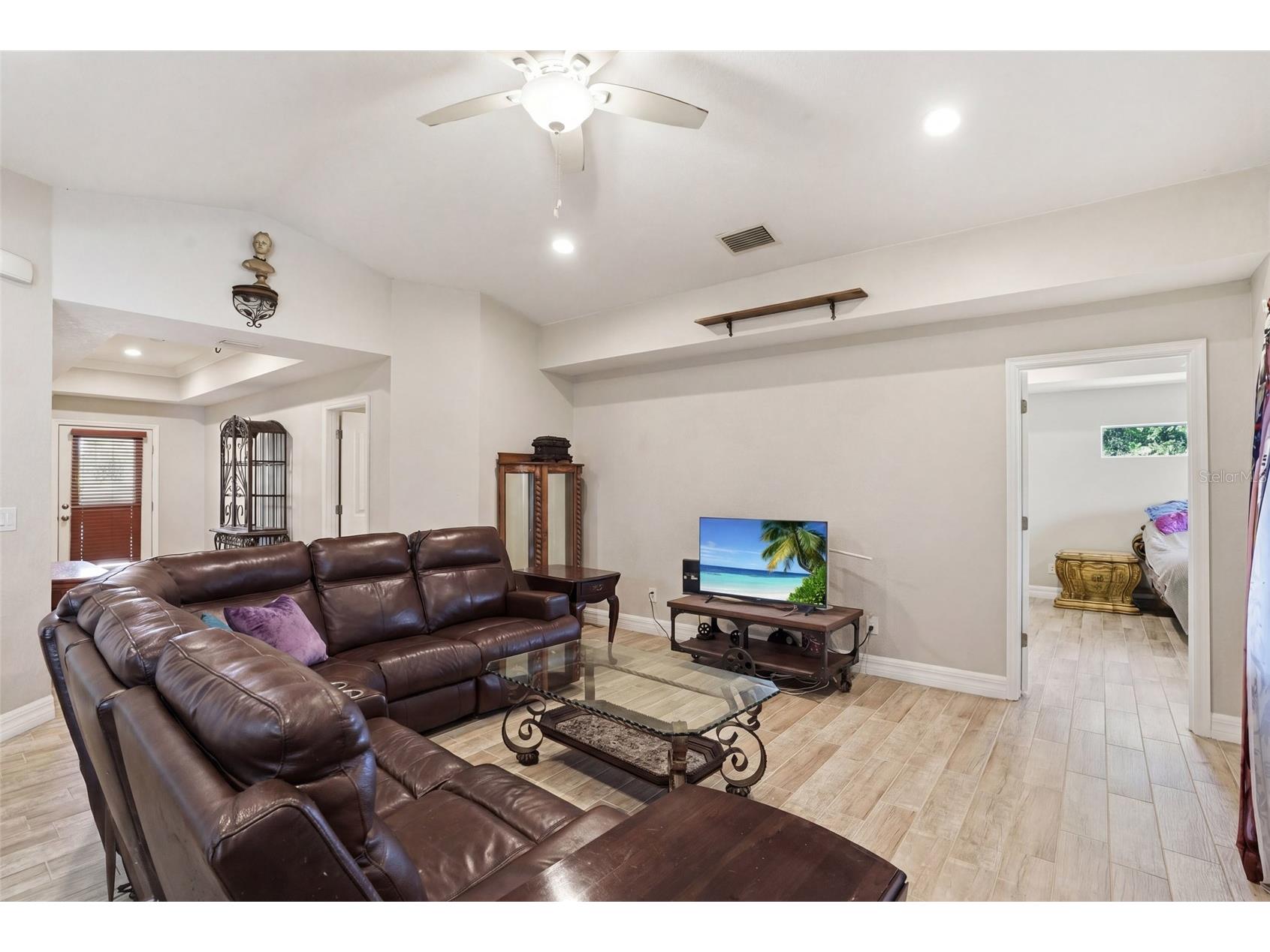 126 Green Pine Park Rotonda West FL 33947 C7525469 image5