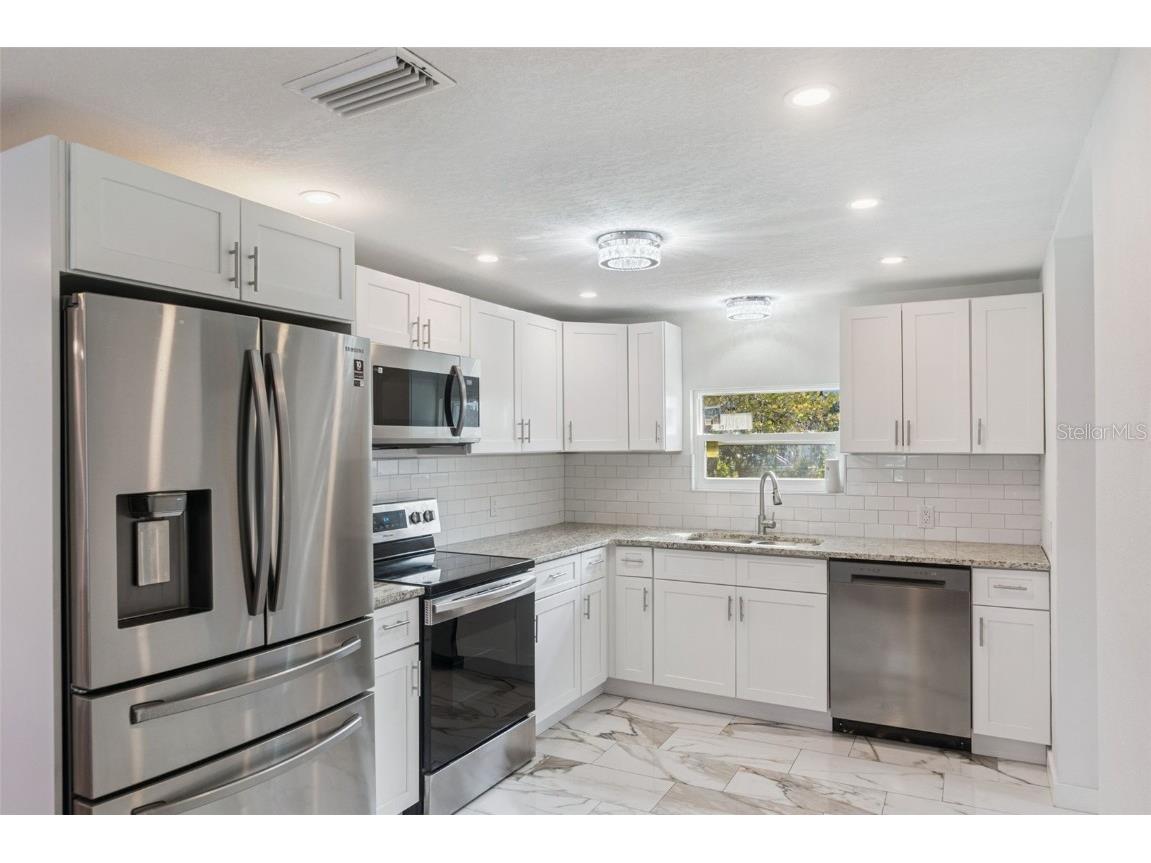 126 Kensington Avenue Deland FL 32724 O6360221 image8